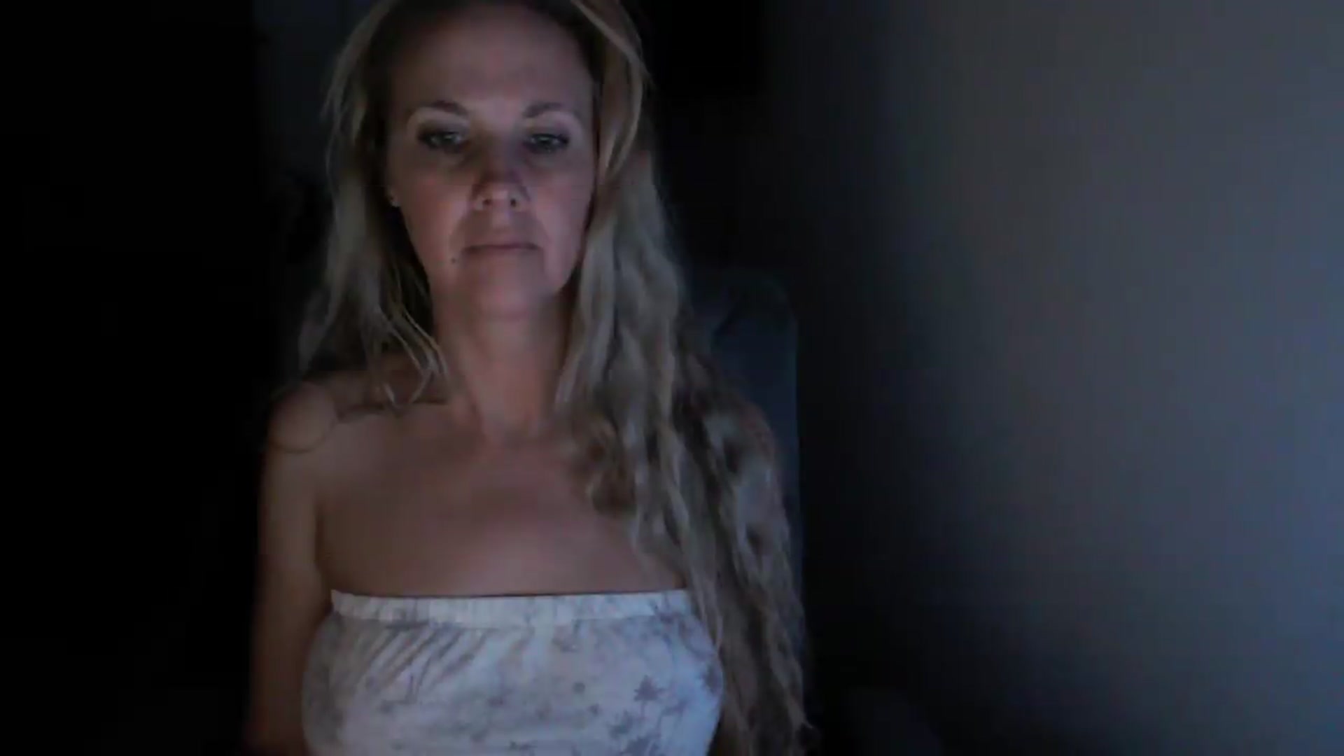 Gallery image thumbnail from LoVe_On__'s myfreecams stream on, 06/06/2026, 11:48 image 10 of 20