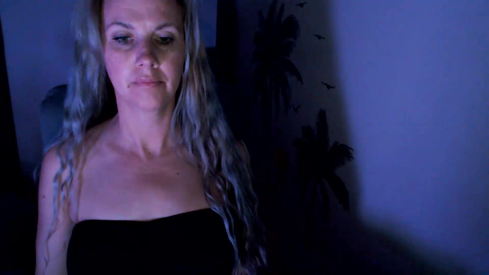 Gallery image thumbnail from LoVe_On__'s myfreecams stream on, 08/02/2026, 11:26 image 12 of 20