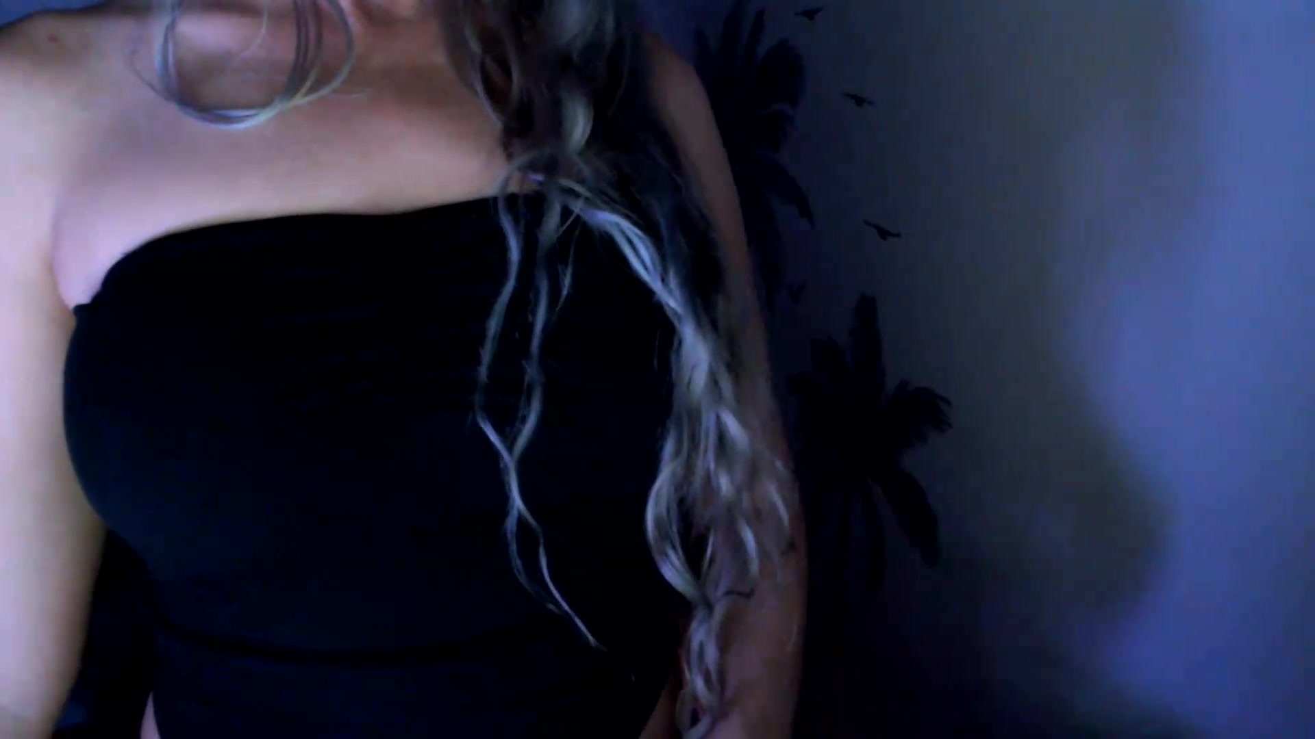 Gallery image thumbnail from LoVe_On__'s myfreecams stream on, 08/02/2026, 11:26 image 11 of 20