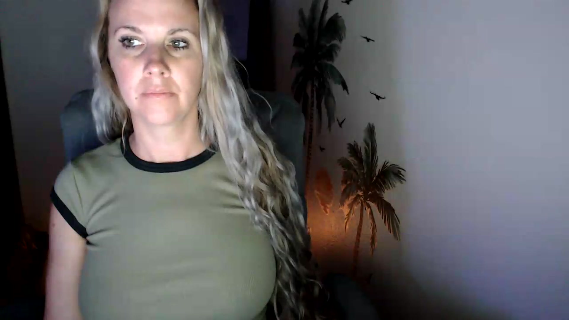 Gallery image thumbnail from LoVe_On__'s myfreecams stream on, 08/20/2026, 12:46 image 14 of 20