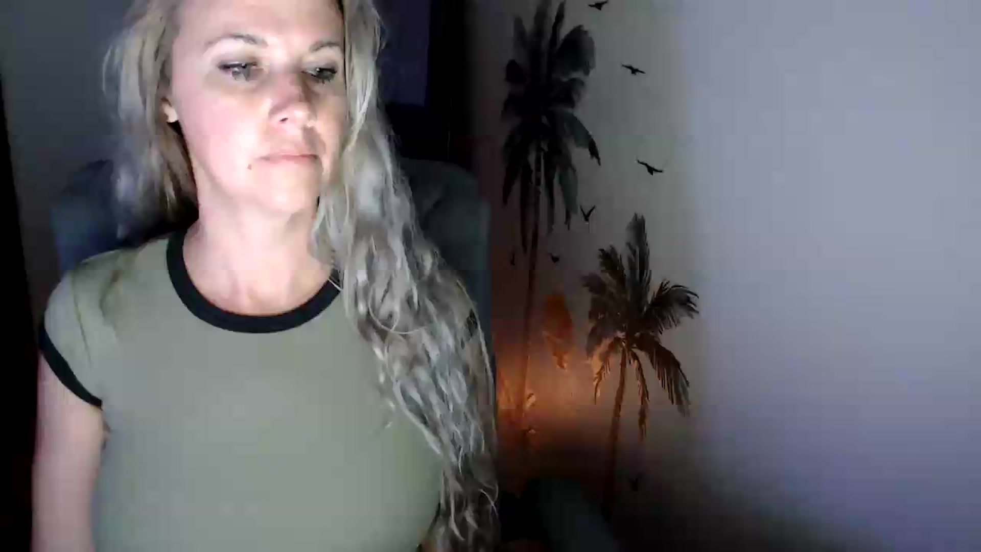 Gallery image thumbnail from LoVe_On__'s myfreecams stream on, 08/20/2026, 12:46 image 1 of 20