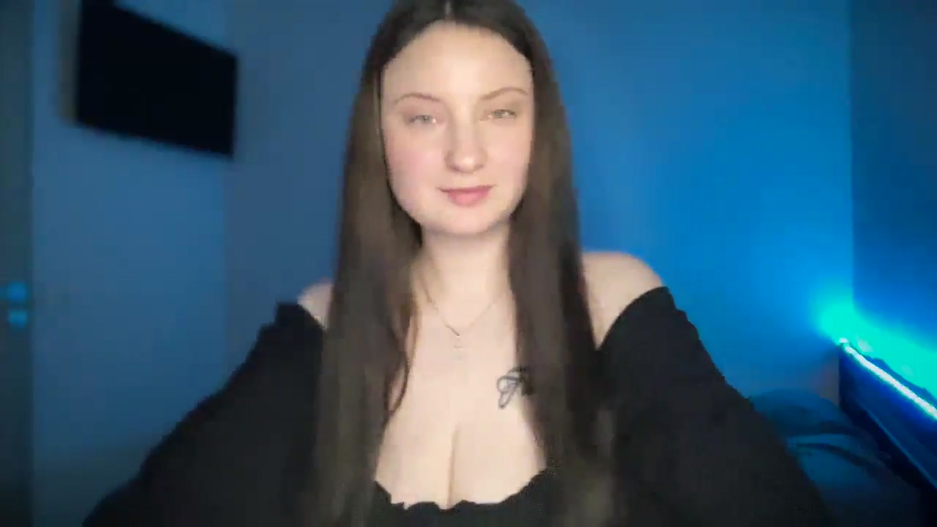 Gallery image thumbnail from LocaAlis's myfreecams stream on, 12/25/2025, 11:54 image 2 of 20