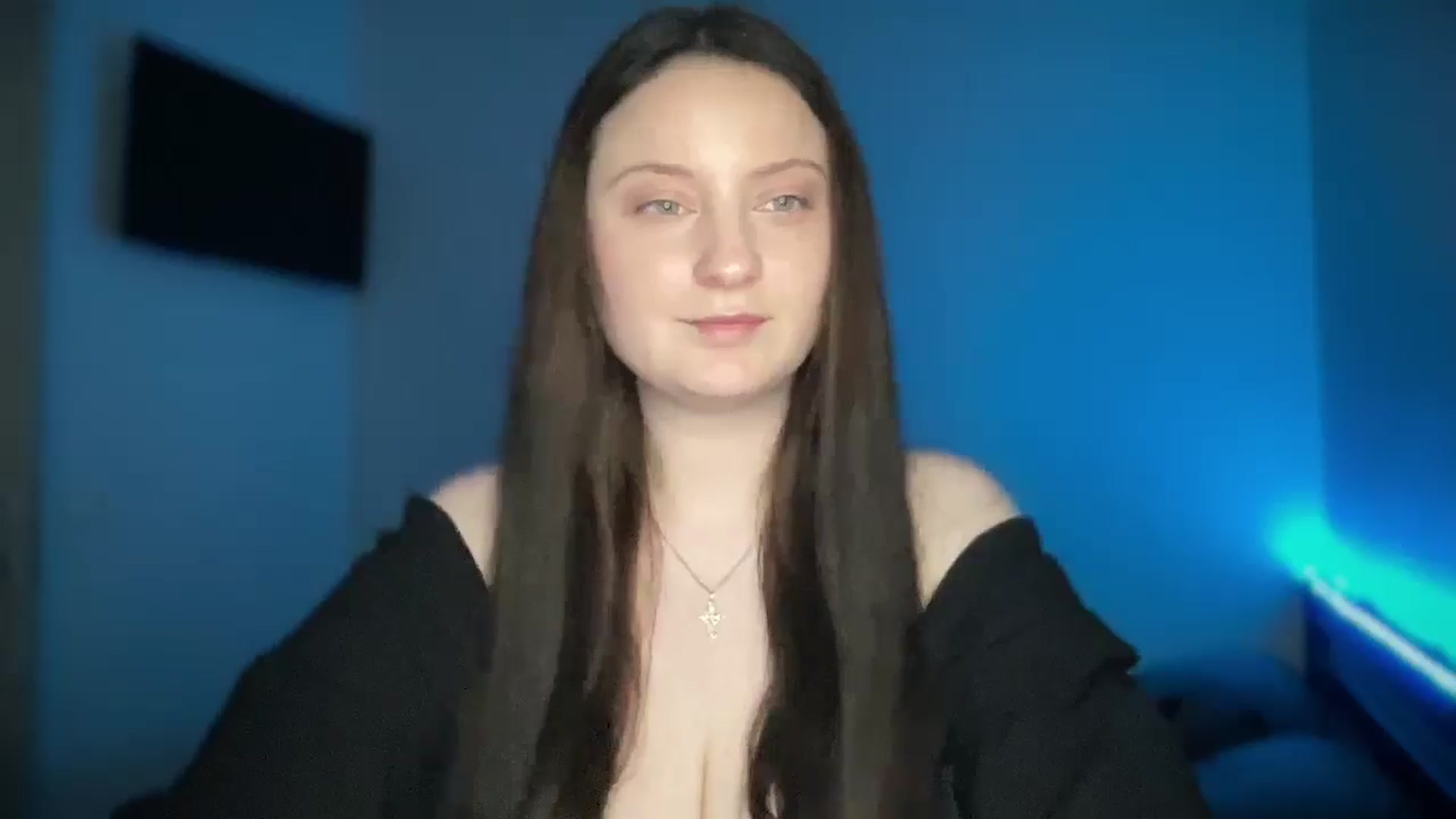 Gallery image thumbnail from LocaAlis's myfreecams stream on, 12/25/2025, 13:29 image 4 of 20