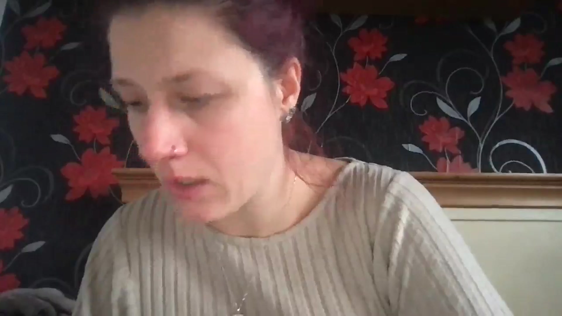 Gallery image thumbnail from Locket1992's myfreecams stream on, 12/17/2025, 10:07 image 5 of 20