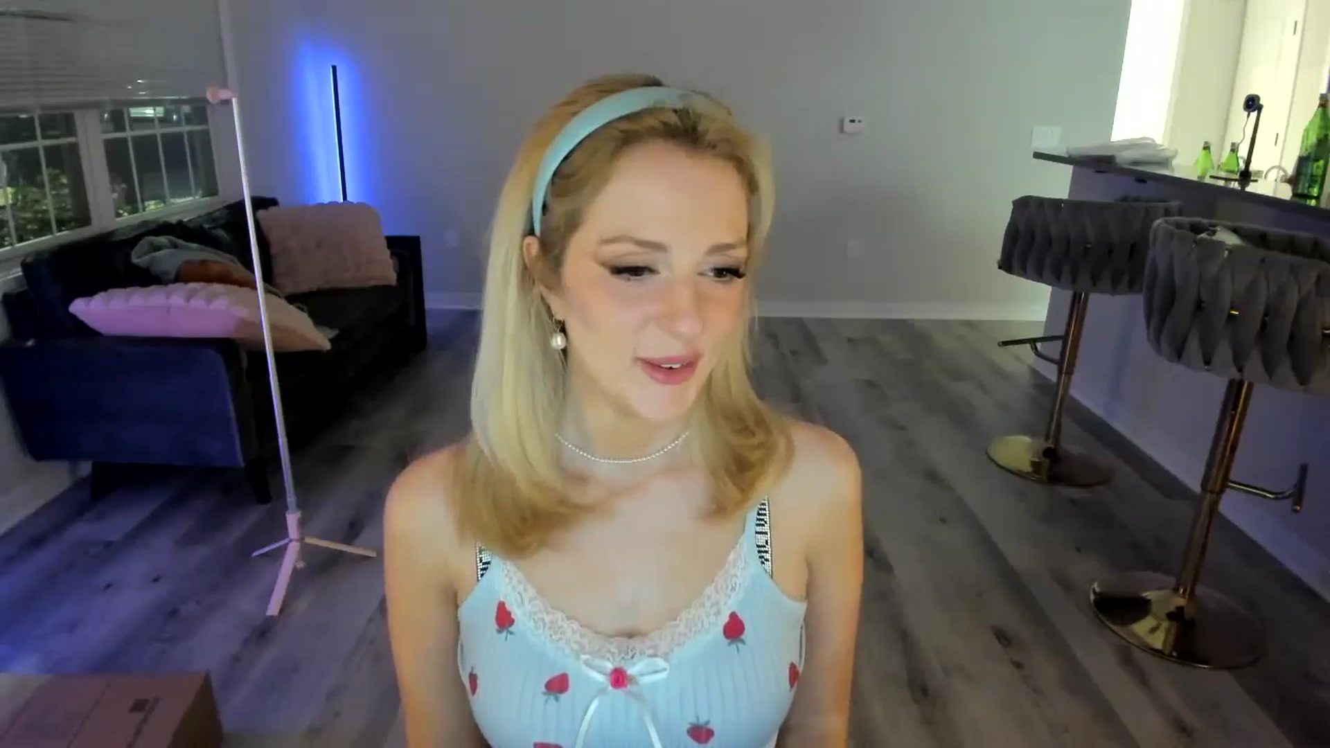 Gallery image thumbnail from Locktober's myfreecams stream on, 10/23/2024, 05:14 image 13 of 20