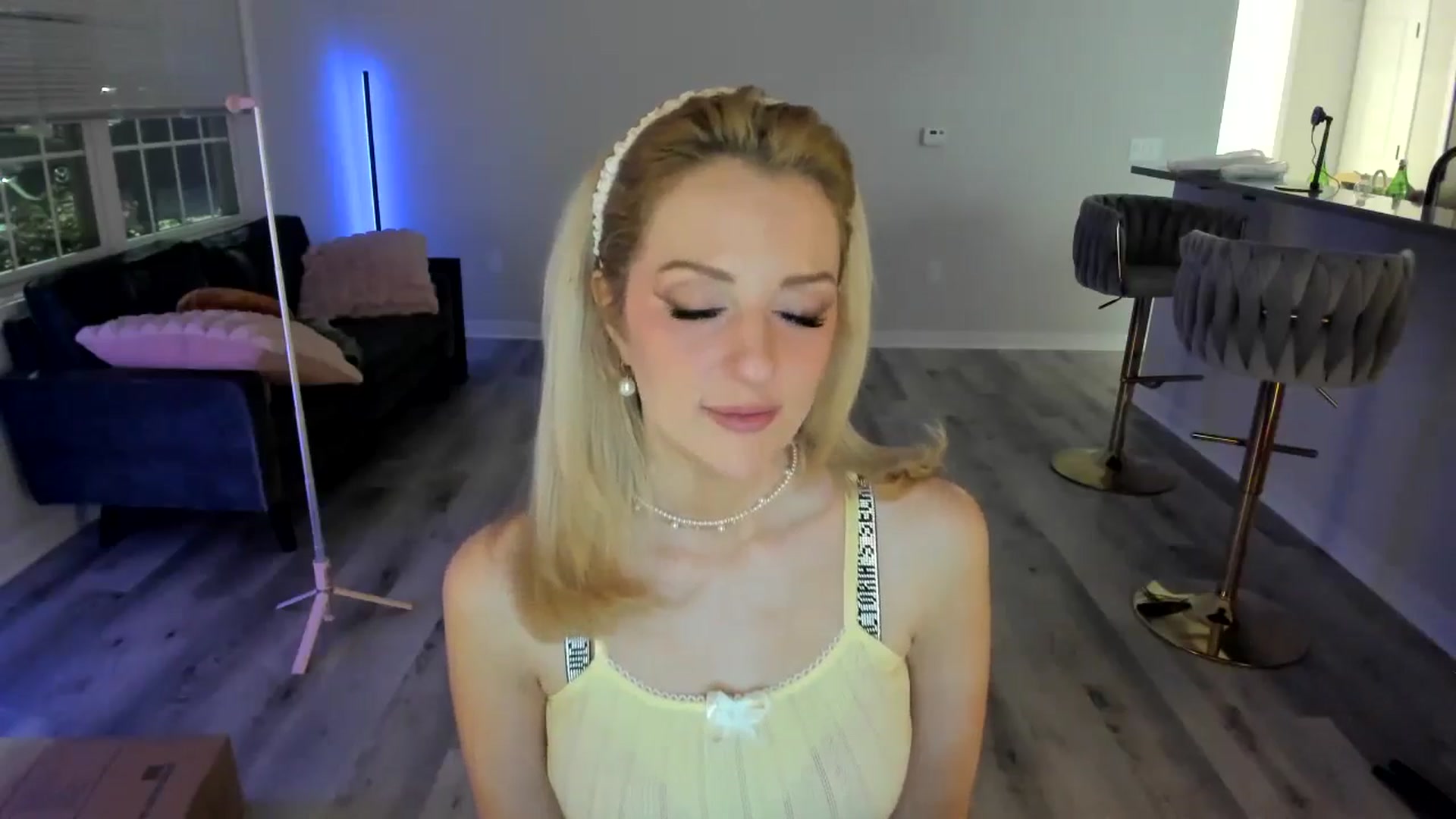 Gallery image thumbnail from Locktober's myfreecams stream on, 10/24/2024, 04:22 image 20 of 20