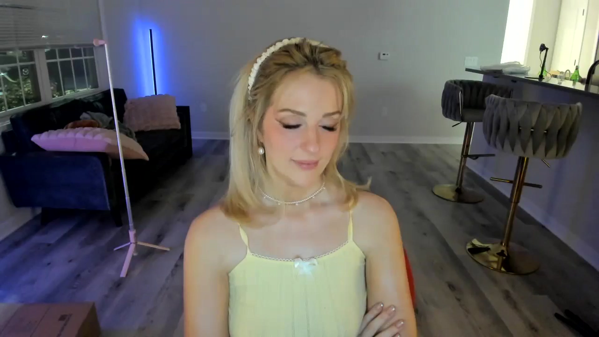 Gallery image thumbnail from Locktober's myfreecams stream on, 10/24/2024, 07:39 image 13 of 20