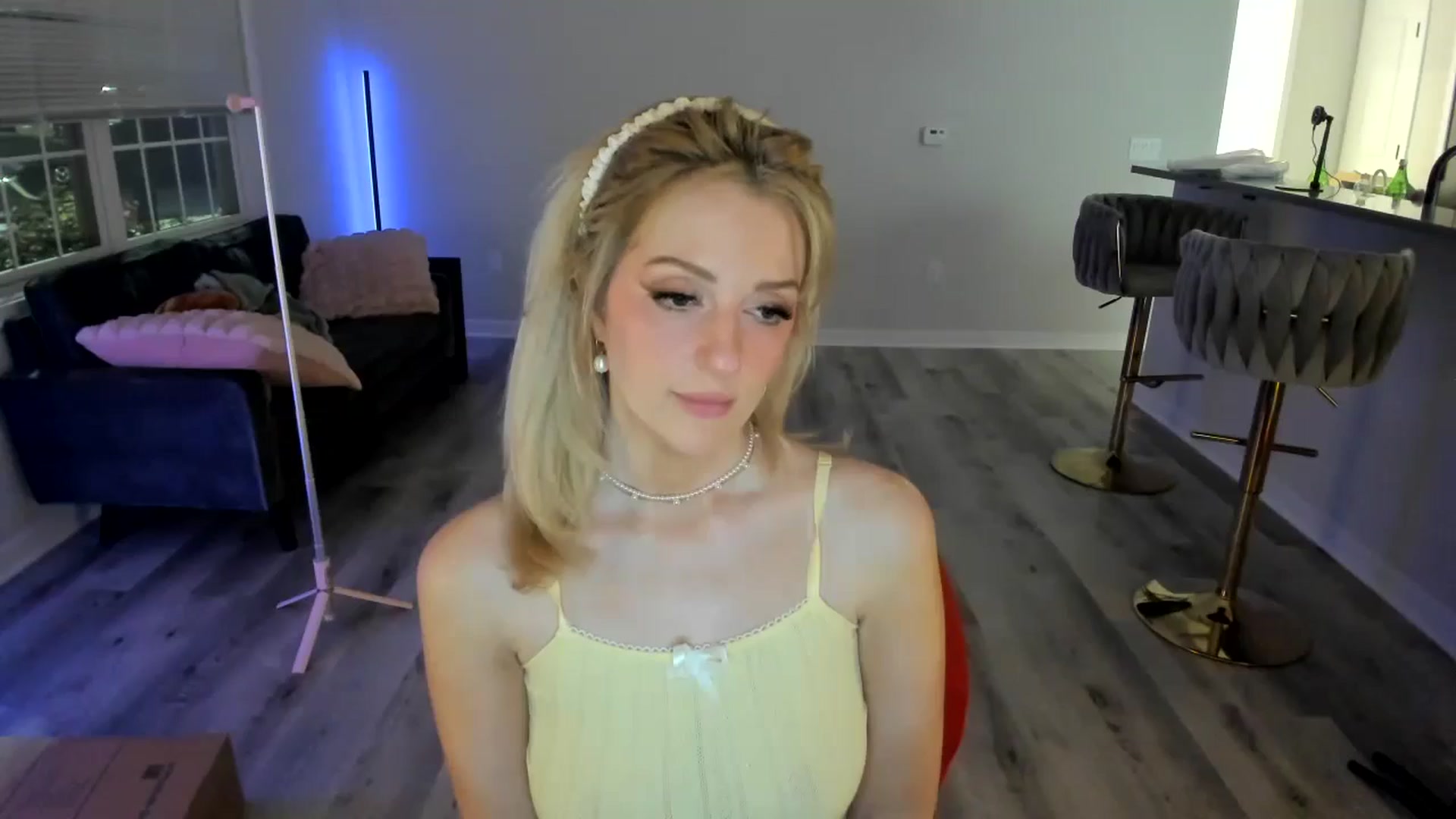 Gallery image thumbnail from Locktober's myfreecams stream on, 10/24/2024, 07:39 image 2 of 20