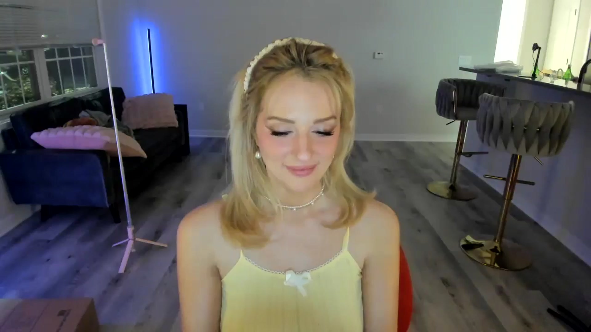 Gallery image thumbnail from Locktober's myfreecams stream on, 10/24/2024, 07:39 image 6 of 20