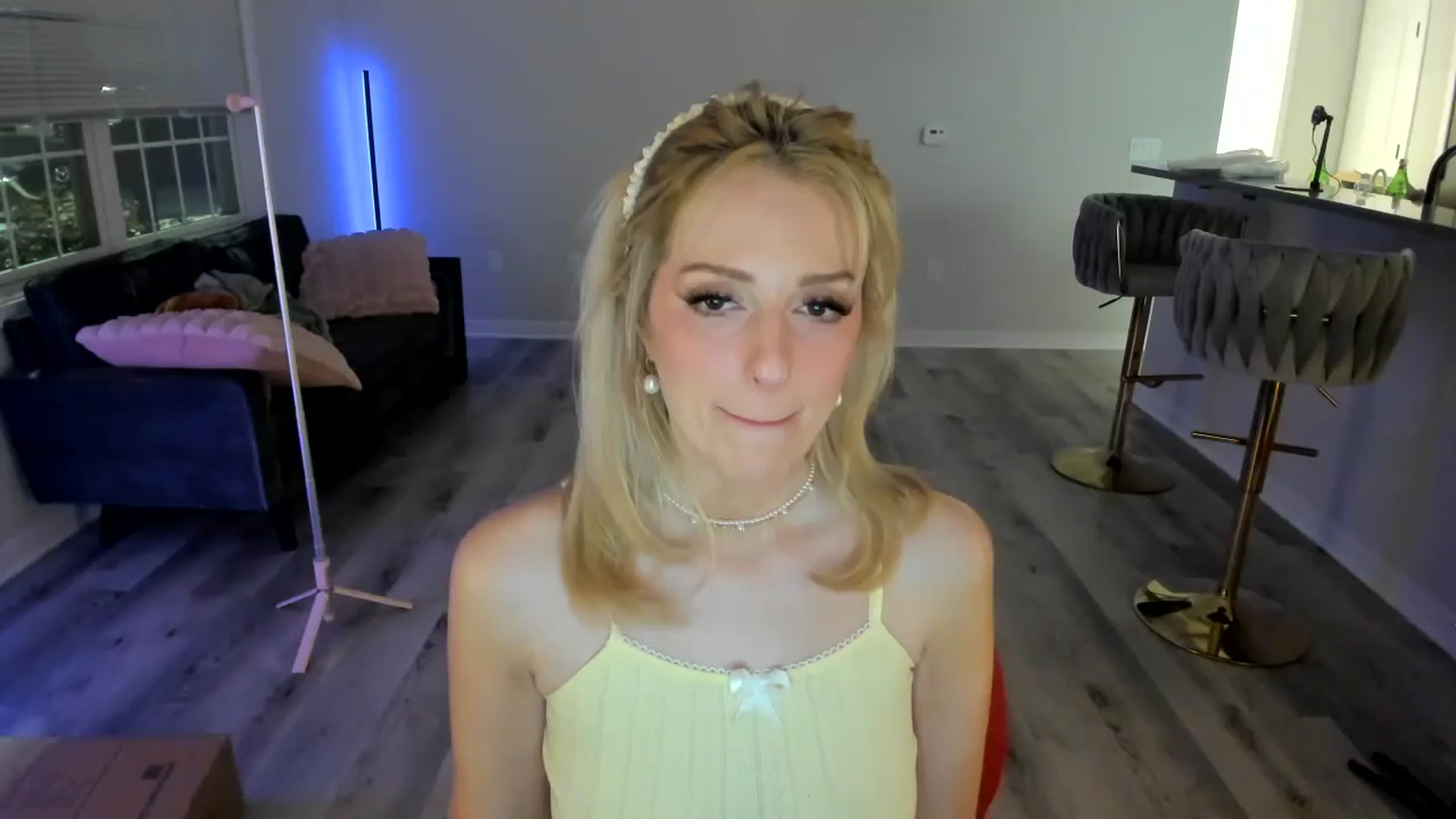 Gallery image thumbnail from Locktober's myfreecams stream on, 10/24/2024, 07:39 image 7 of 20