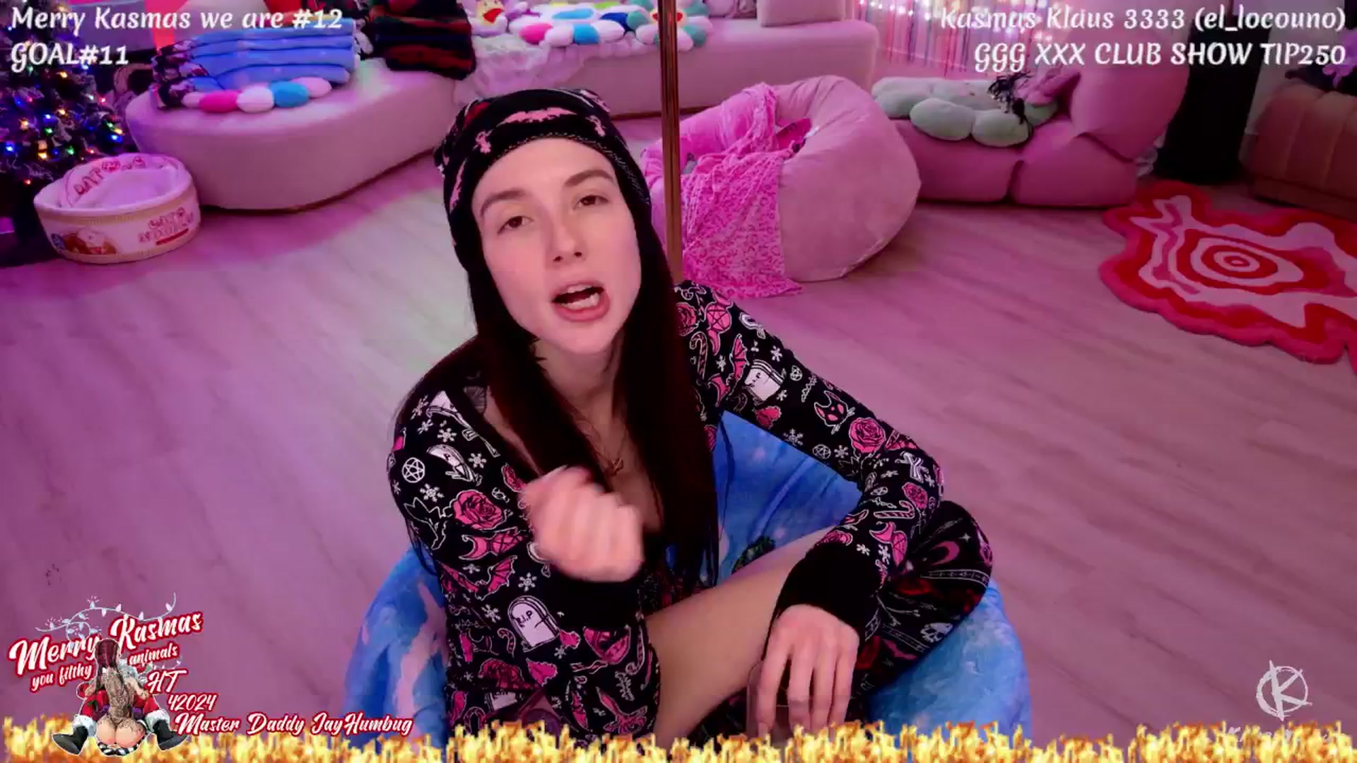 Gallery image thumbnail from LocosFuckDoll's myfreecams stream on, 12/24/2025, 05:30 image 20 of 20