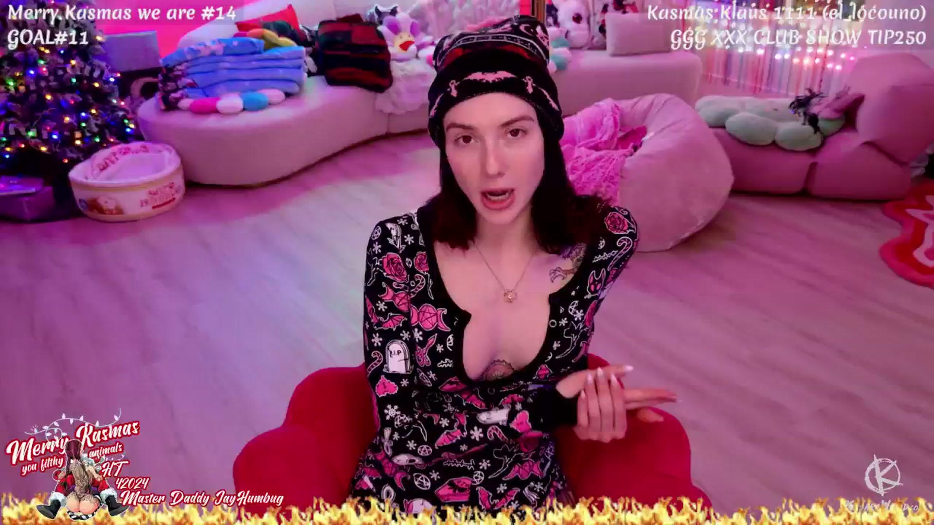 Gallery image thumbnail from LocosFuckDoll's myfreecams stream on, 12/24/2025, 05:30 image 1 of 20