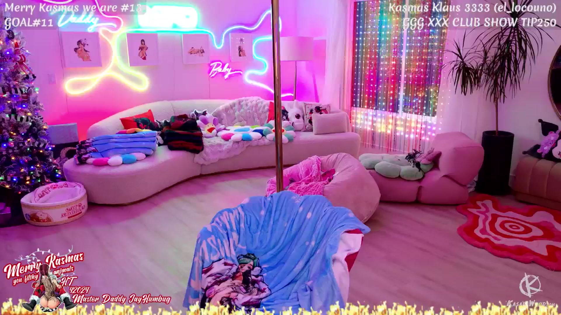 Gallery image thumbnail from LocosFuckDoll's myfreecams stream on, 12/24/2025, 05:30 image 17 of 20