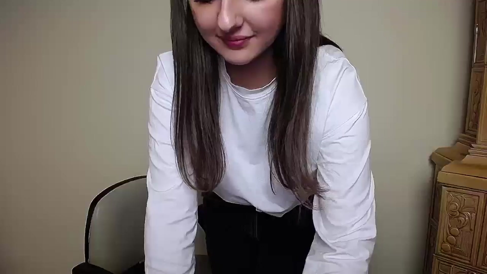 Gallery image thumbnail from LolaAlians_'s myfreecams stream on, 05/28/2025, 13:02 image 20 of 20