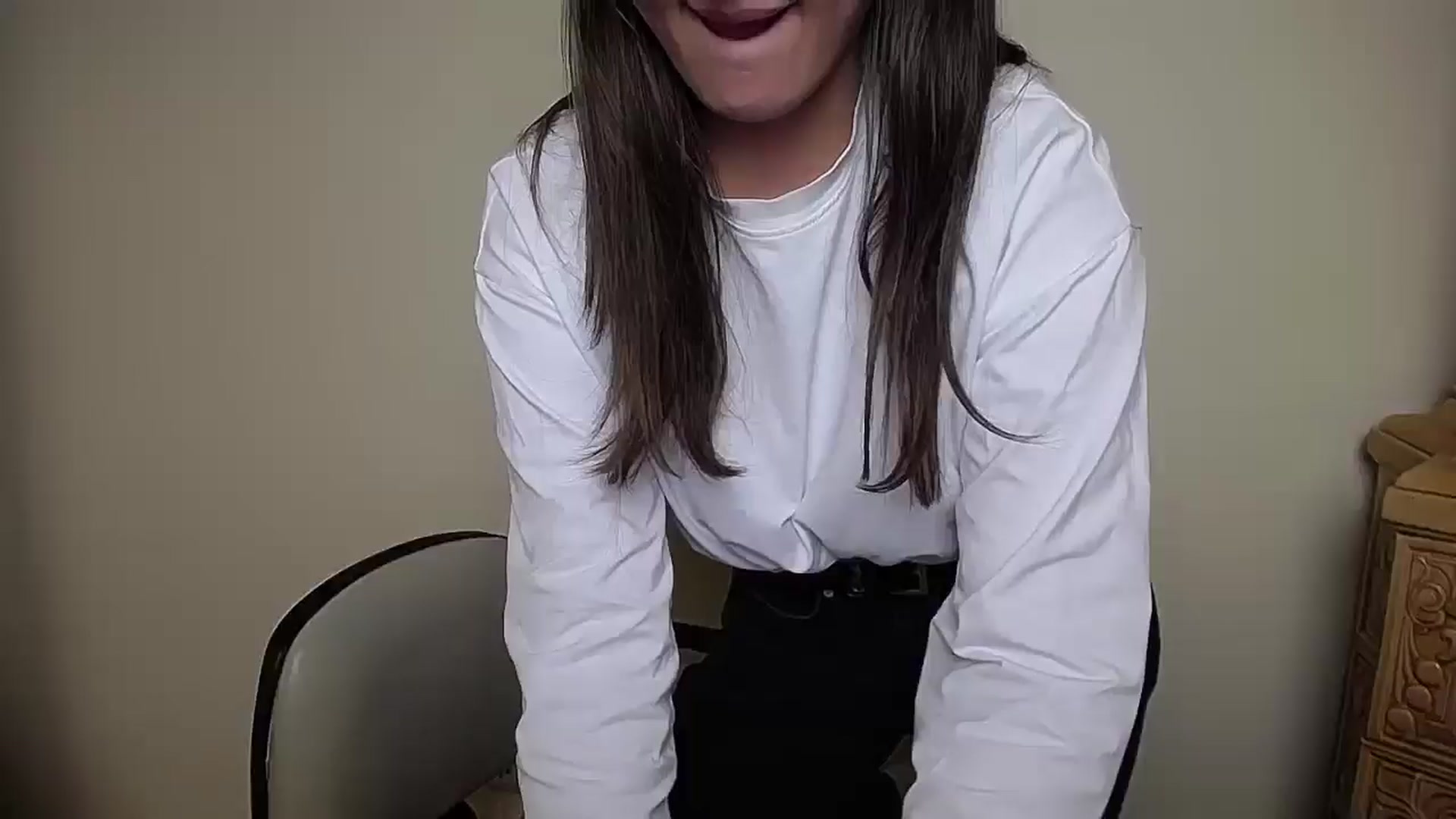 Gallery image thumbnail from LolaAlians_'s myfreecams stream on, 05/28/2025, 16:06 image 5 of 20