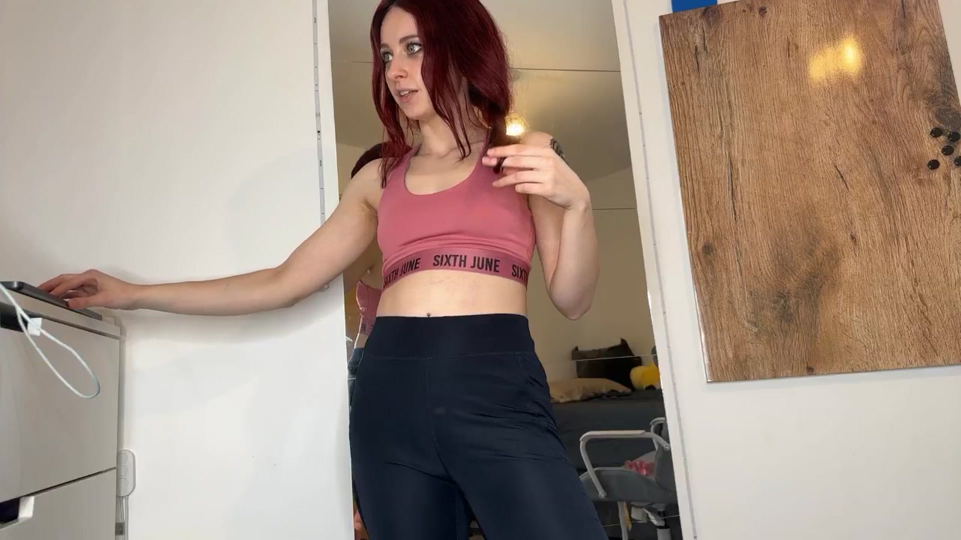 Gallery image thumbnail from LolaBelleRey's myfreecams stream on, 03/08/2025, 15:35 image 18 of 20