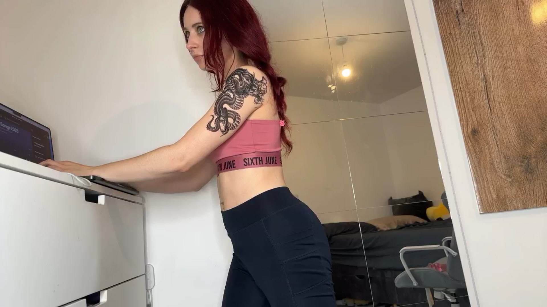 Gallery image thumbnail from LolaBelleRey's myfreecams stream on, 03/08/2025, 15:35 image 12 of 20