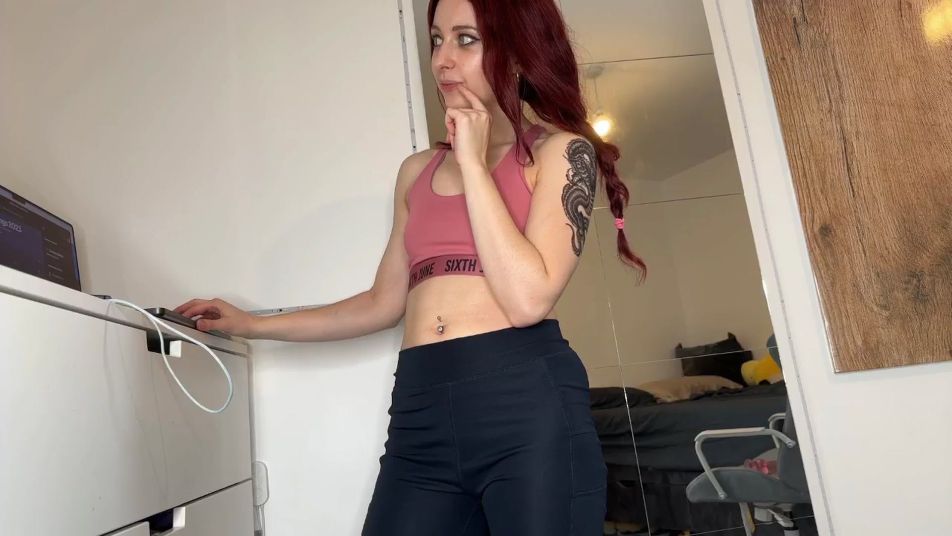 Gallery image thumbnail from LolaBelleRey's myfreecams stream on, 03/08/2025, 15:35 image 15 of 20