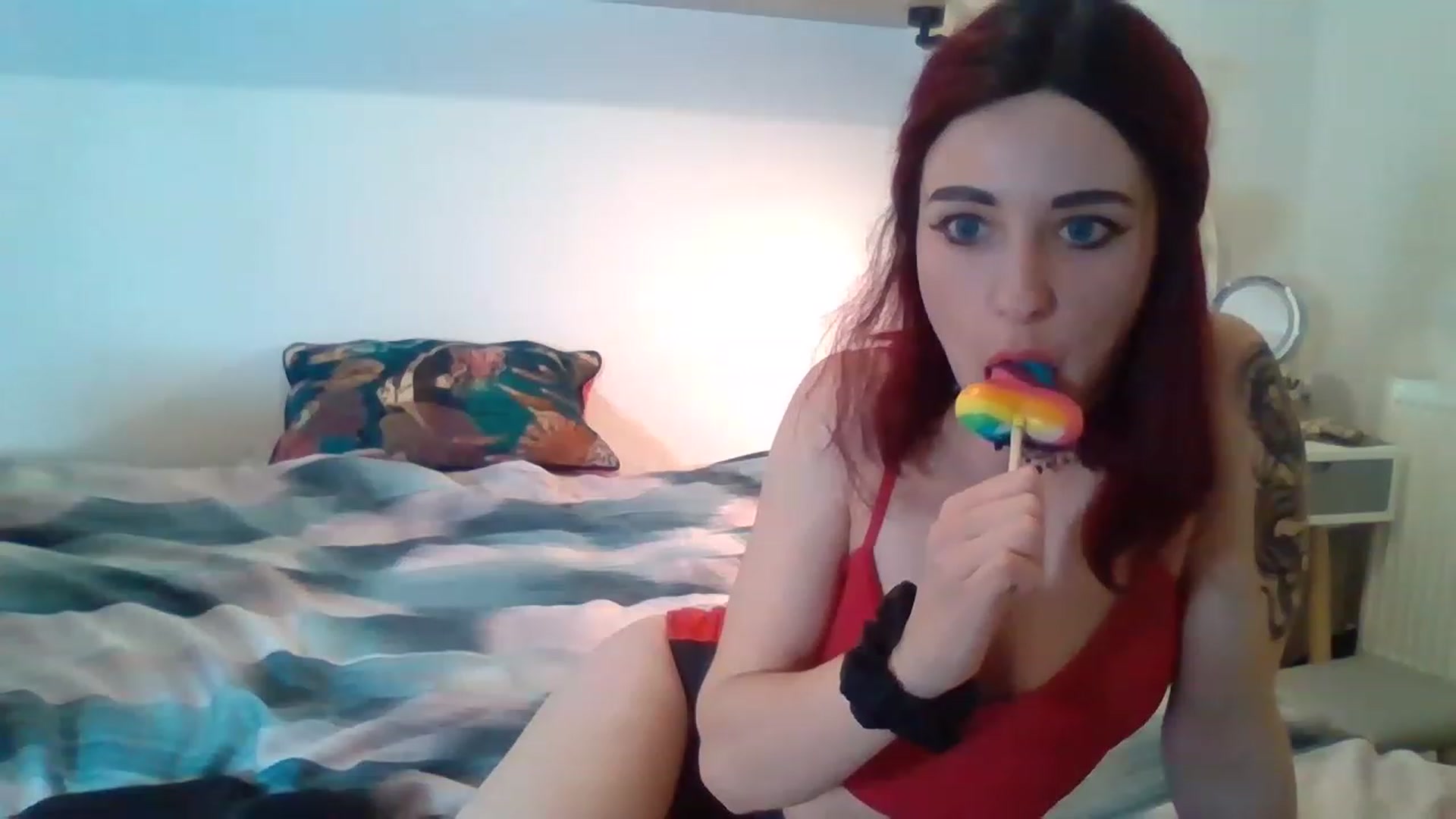 Gallery image thumbnail from LolaBunnybun's myfreecams stream on, 11/24/2022, 23:25 image 4 of 20