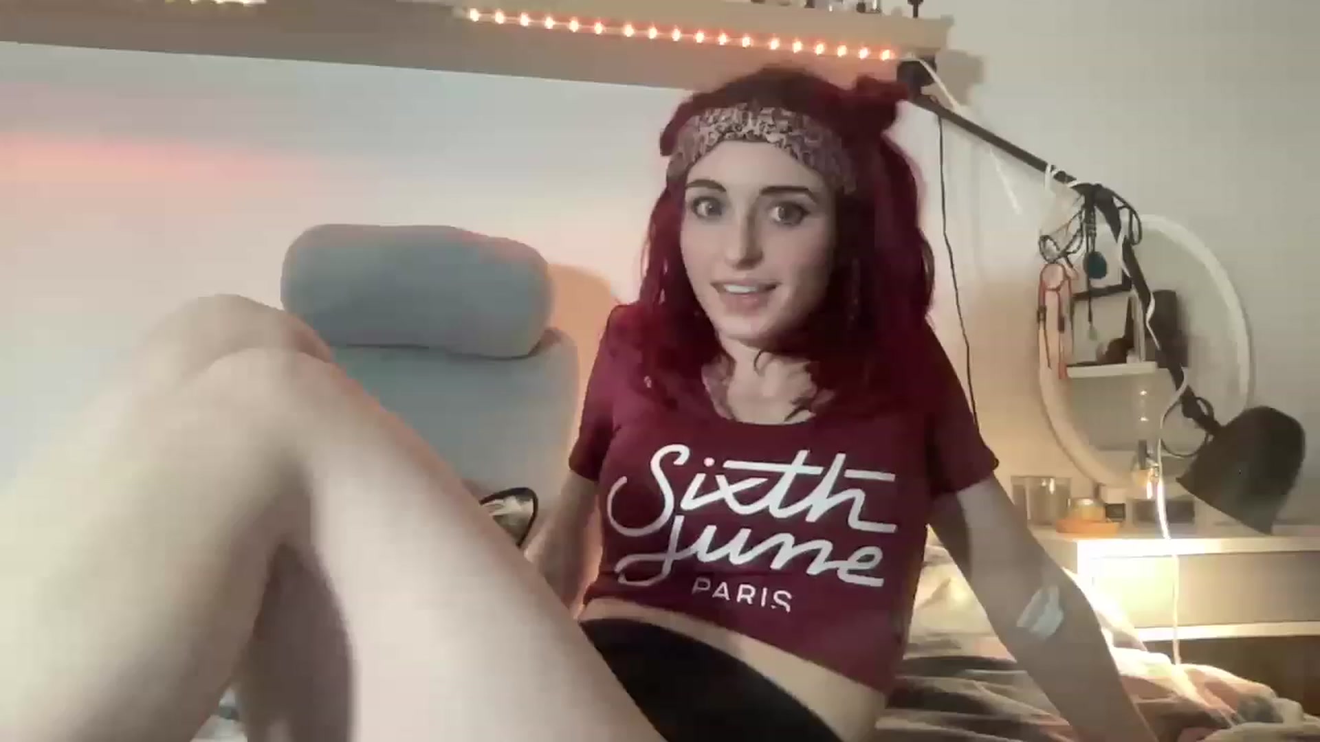Gallery image thumbnail from LolaBunnybun's myfreecams stream on, 03/18/2023, 23:58 image 8 of 20