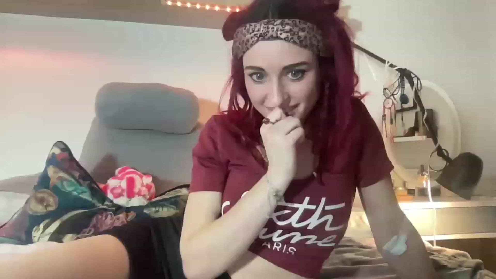 Gallery image thumbnail from LolaBunnybun's myfreecams stream on, 03/18/2023, 23:58 image 12 of 20
