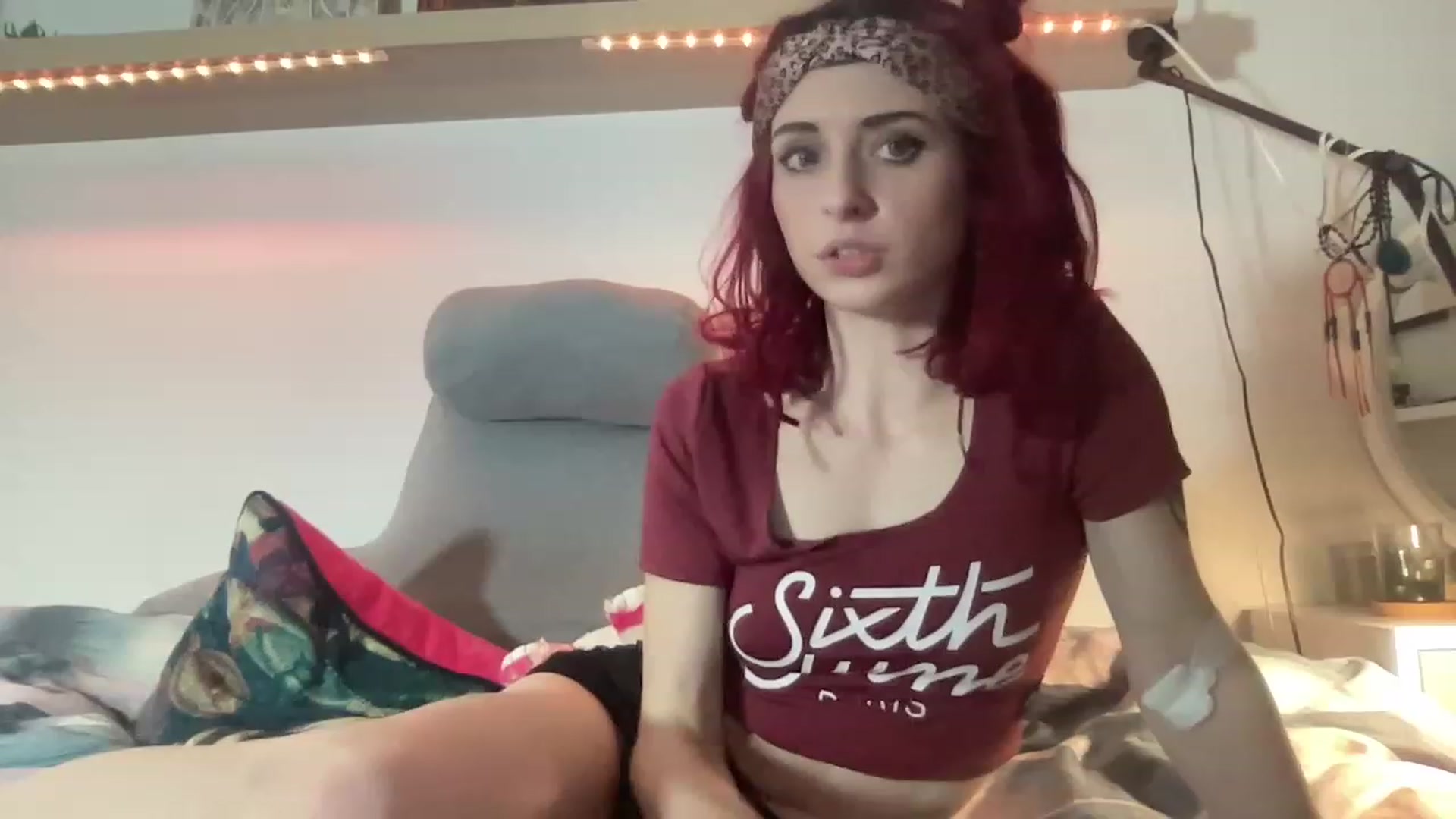 Gallery image thumbnail from LolaBunnybun's myfreecams stream on, 03/19/2023, 01:57 image 5 of 20
