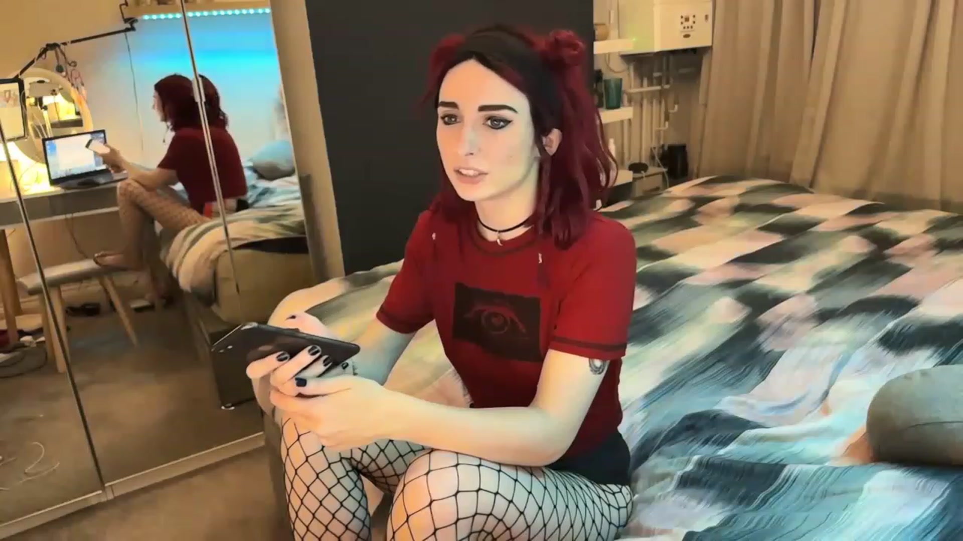 Gallery image thumbnail from LolaBunnybun's myfreecams stream on, 03/29/2023, 20:02 image 10 of 20