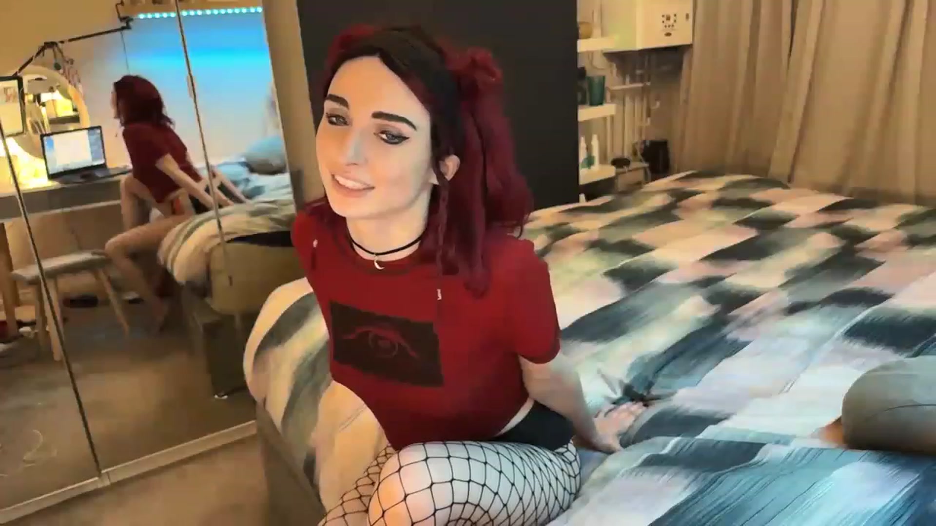 Gallery image thumbnail from LolaBunnybun's myfreecams stream on, 03/29/2023, 20:02 image 20 of 20