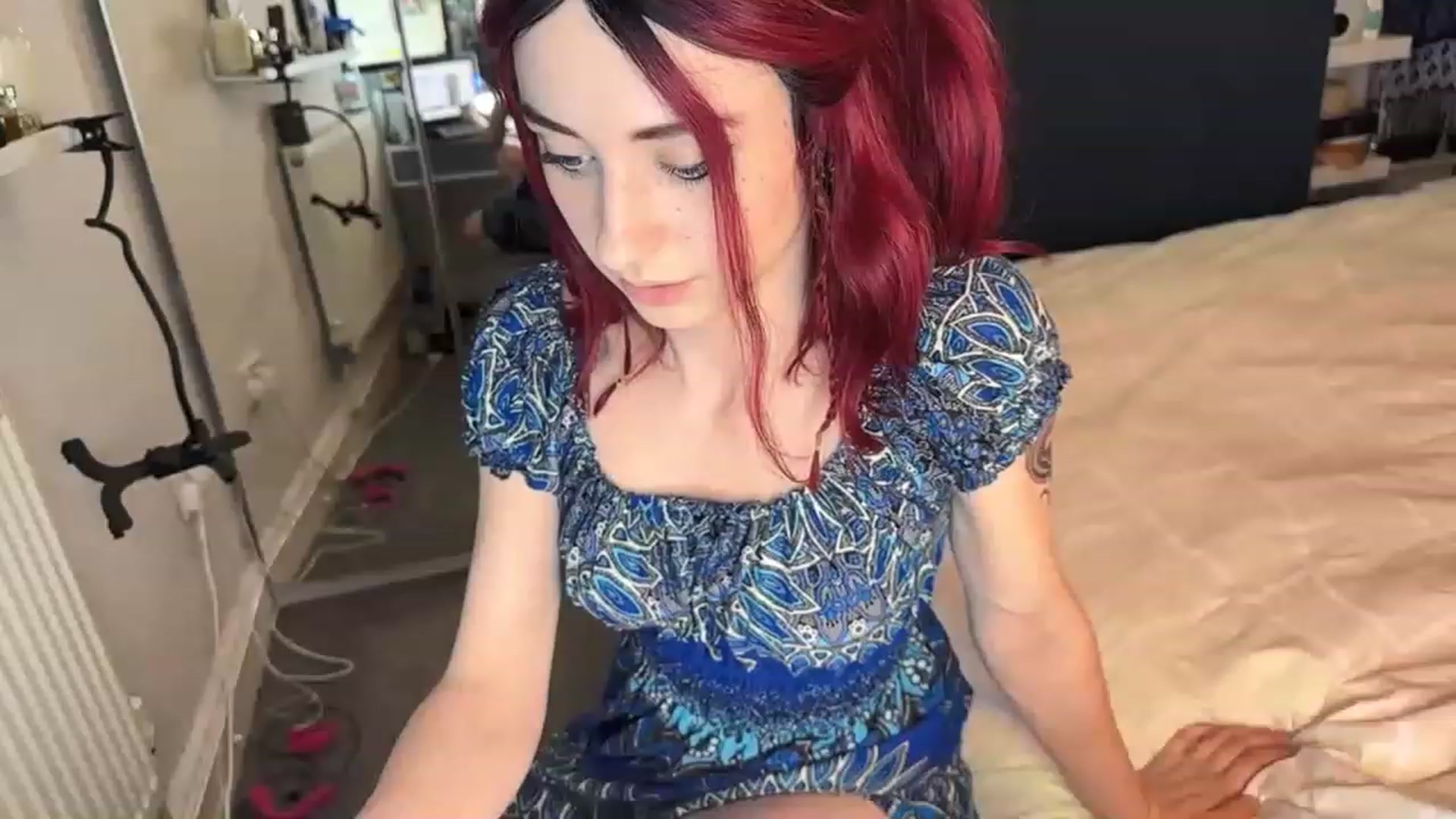 Gallery image thumbnail from LolaBunnybun's myfreecams stream on, 05/27/2023, 22:37 image 13 of 20