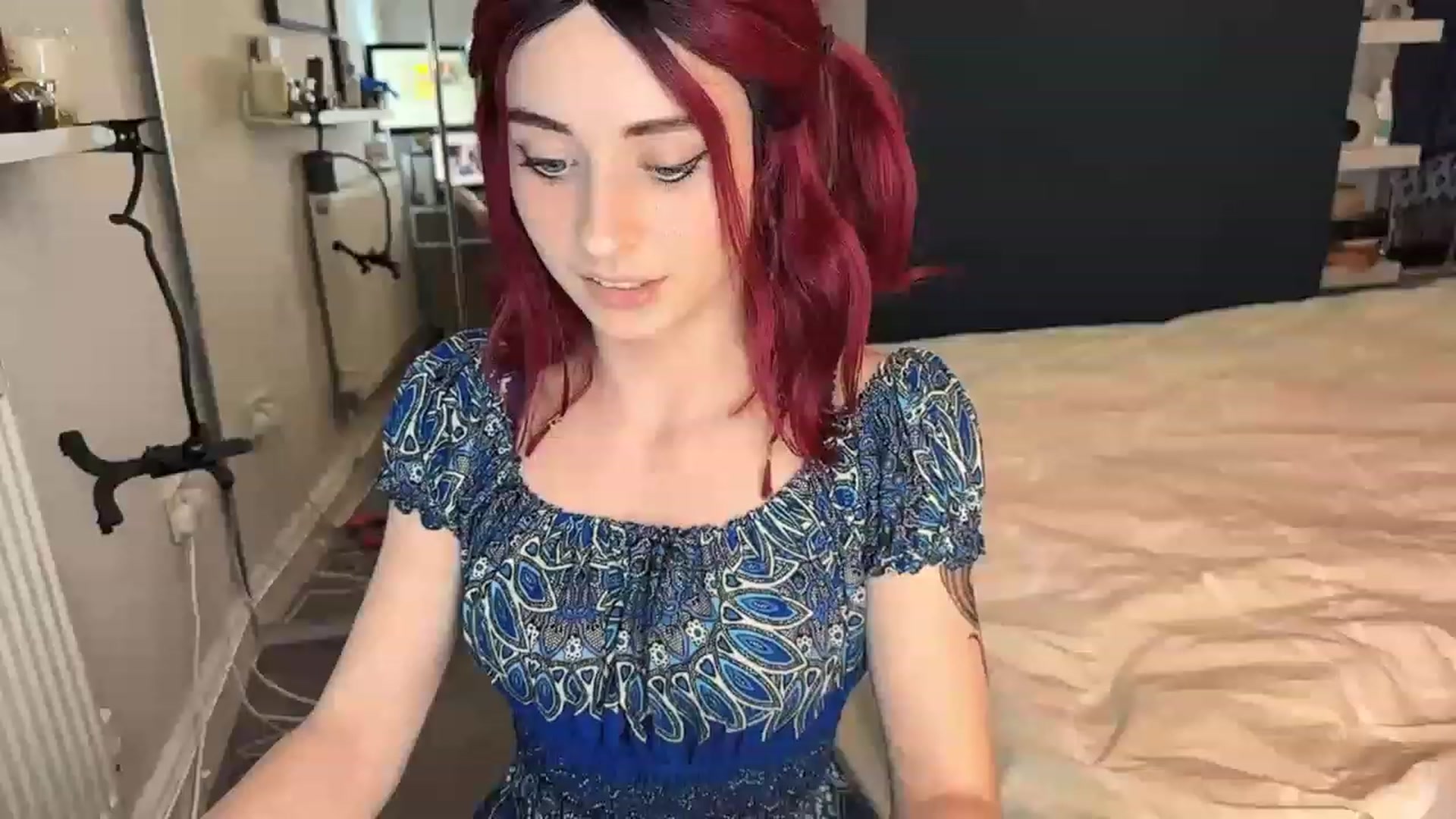 Gallery image thumbnail from LolaBunnybun's myfreecams stream on, 05/27/2023, 22:37 image 5 of 20