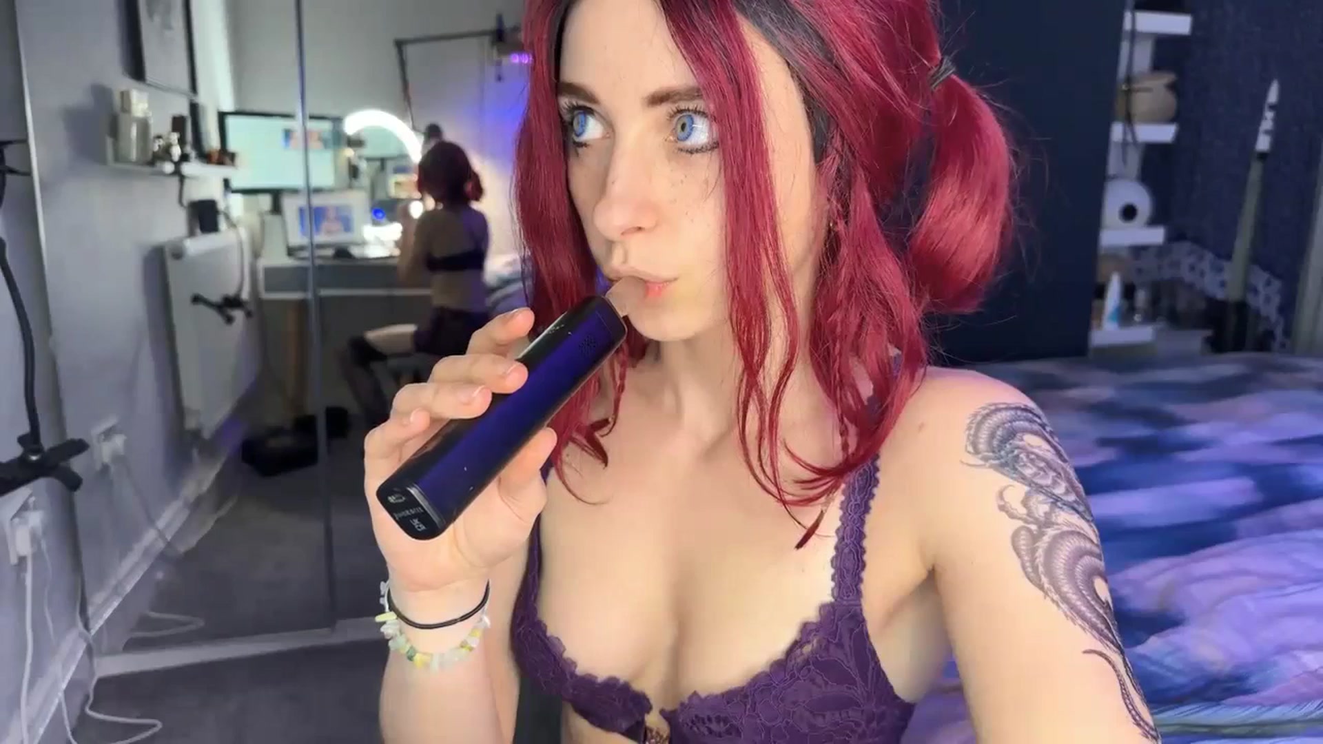 Gallery image thumbnail from LolaBunnybun's myfreecams stream on, 06/11/2023, 03:35 image 3 of 20