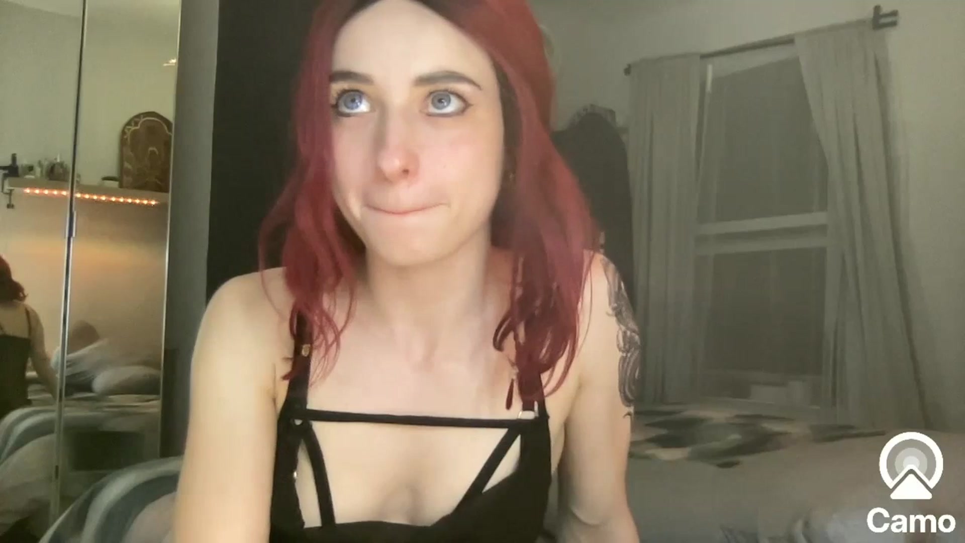 Gallery image thumbnail from LolaBunnybun's myfreecams stream on, 06/17/2023, 24:01 image 5 of 20