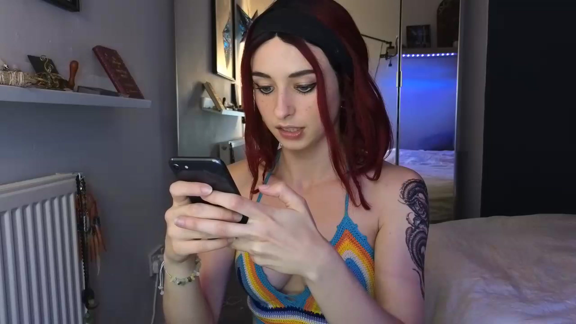 Gallery image thumbnail from LolaBunnybun's myfreecams stream on, 07/08/2023, 22:38 image 4 of 20