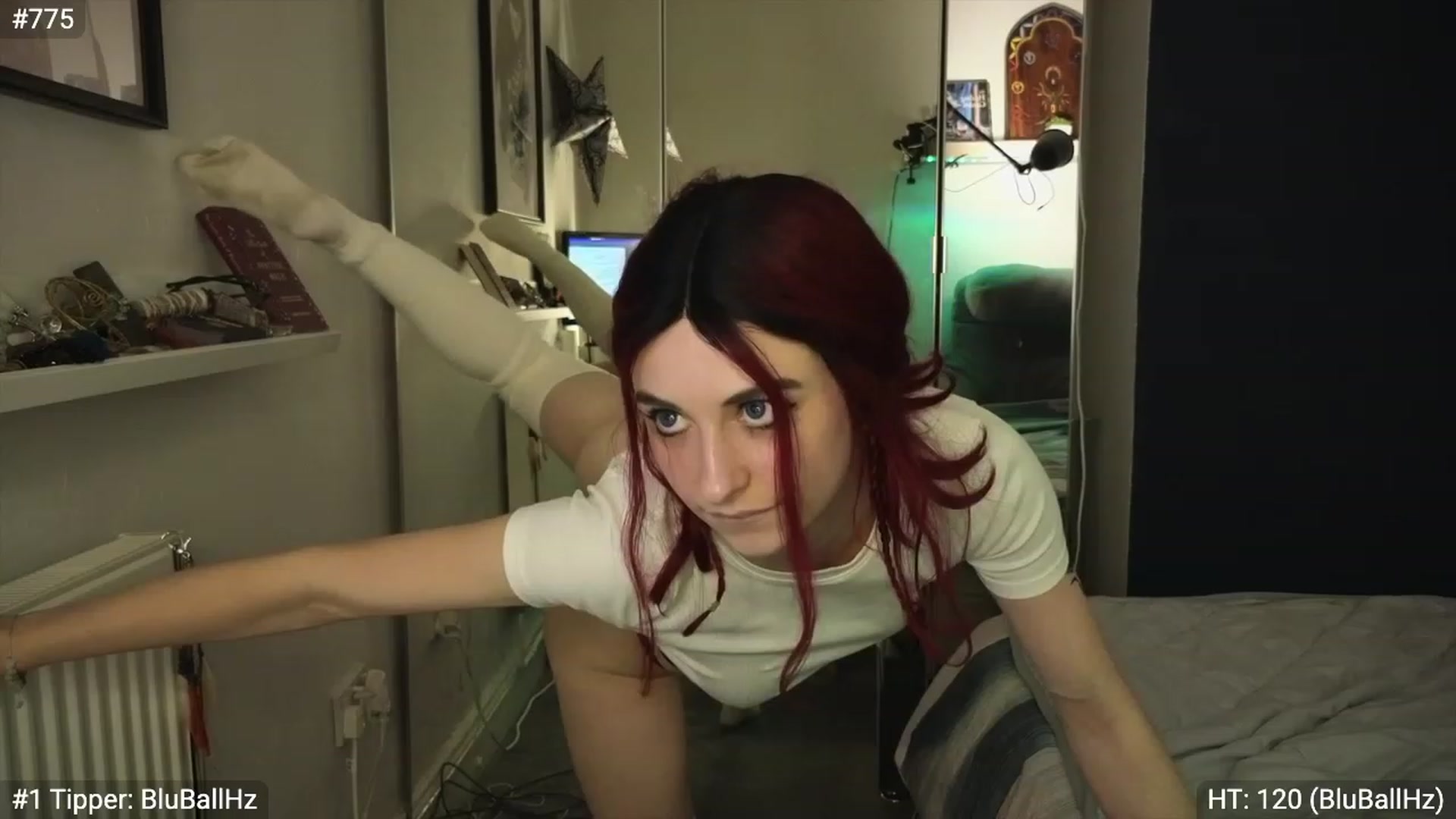 Gallery image thumbnail from LolaBunnybun's myfreecams stream on, 08/01/2023, 24:01 image 9 of 20