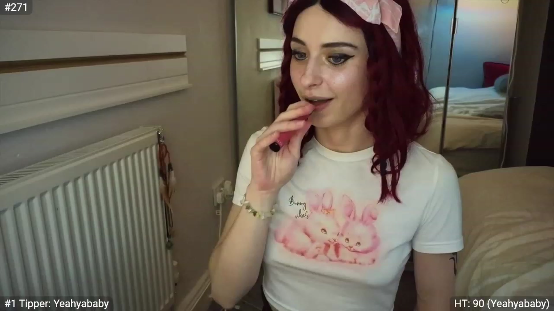 Gallery image thumbnail from LolaBunnybun's myfreecams stream on, 08/25/2023, 23:57 image 9 of 20