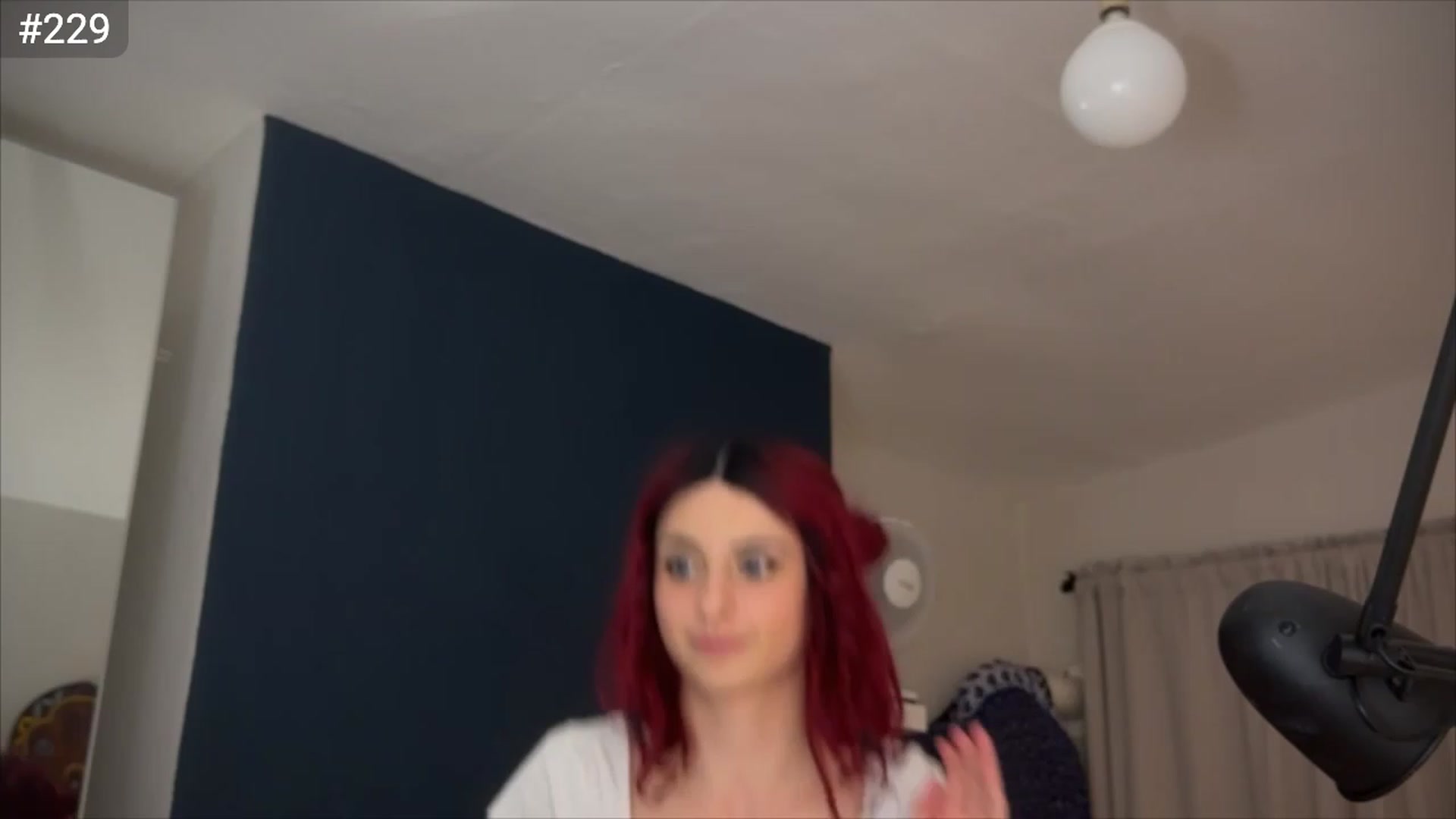 Gallery image thumbnail from LolaBunnybun's myfreecams stream on, 09/07/2023, 24:27 image 15 of 20