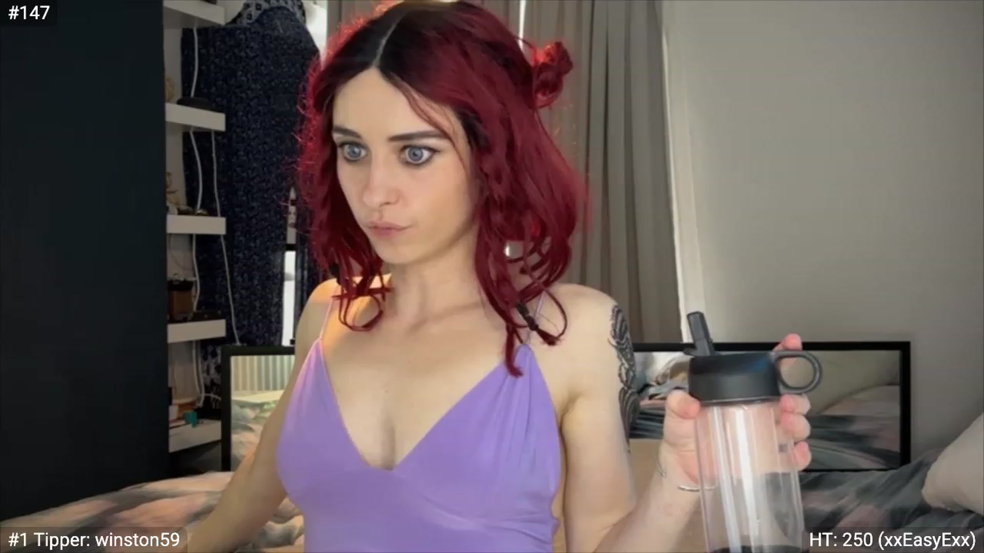 Gallery image thumbnail from LolaBunnybun's myfreecams stream on, 09/08/2023, 09:37 image 9 of 20