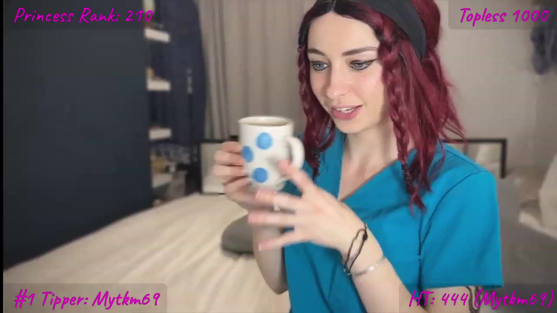Gallery image thumbnail from LolaBunnybun's myfreecams stream on, 10/27/2023, 04:49 image 7 of 20