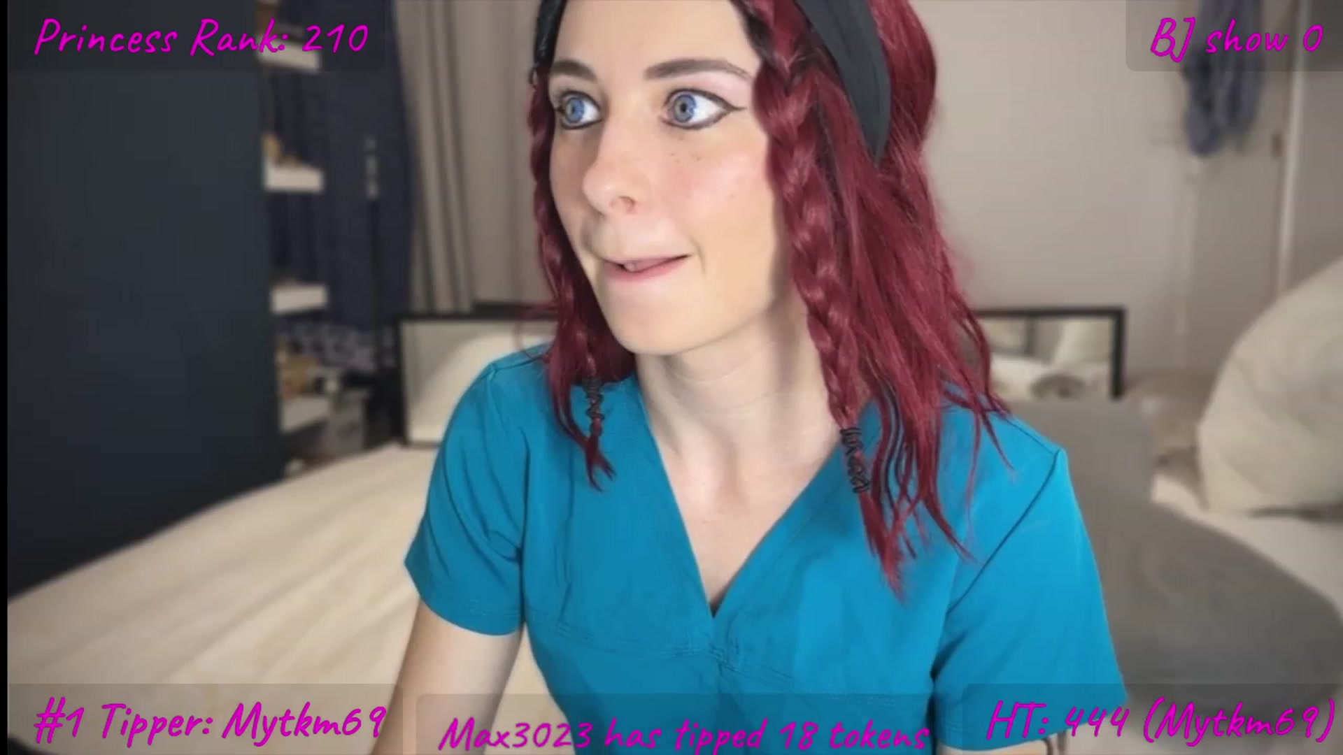 Gallery image thumbnail from LolaBunnybun's myfreecams stream on, 10/27/2023, 04:49 image 5 of 20