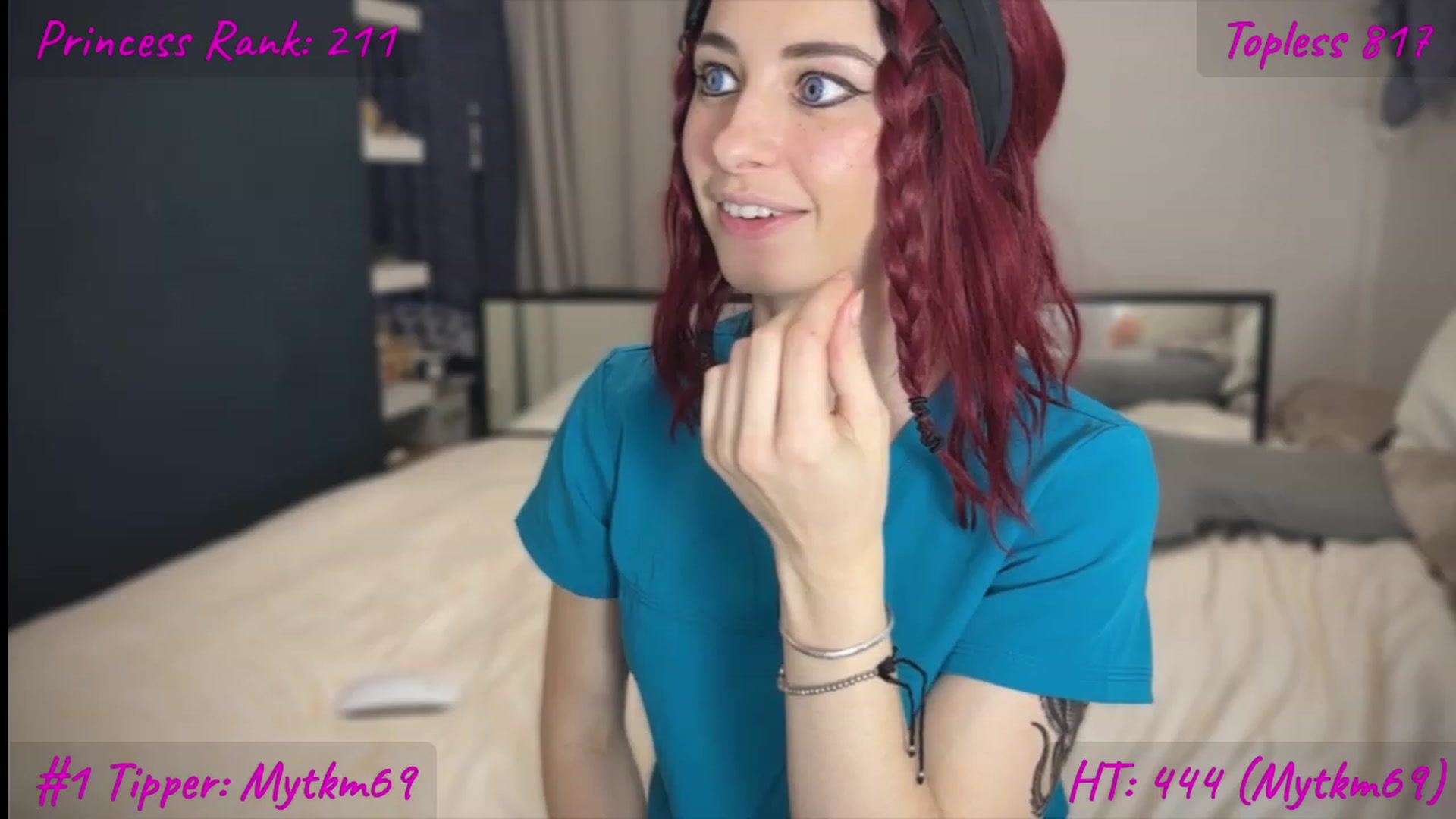 Gallery image thumbnail from LolaBunnybun's myfreecams stream on, 10/27/2023, 07:54 image 4 of 20