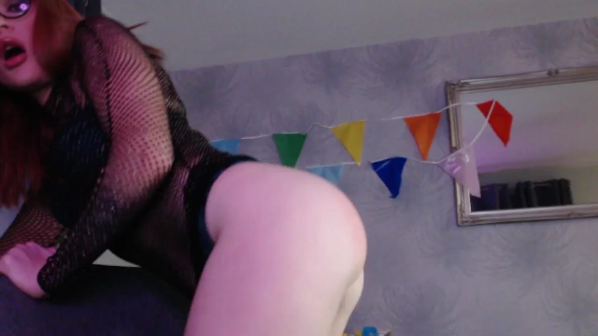 Gallery image thumbnail from LolaLaurenx's myfreecams stream on, 01/01/2025, 24:01 image 14 of 20
