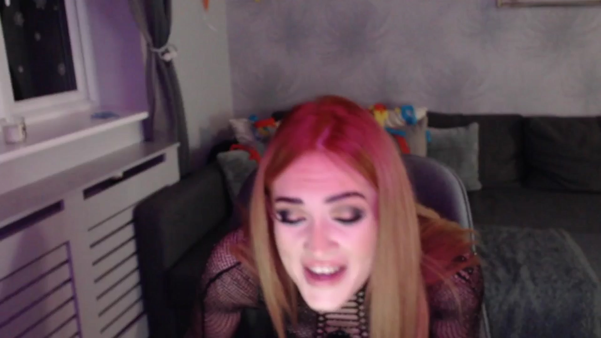Gallery image thumbnail from LolaLaurenx's myfreecams stream on, 01/01/2025, 24:18 image 9 of 20