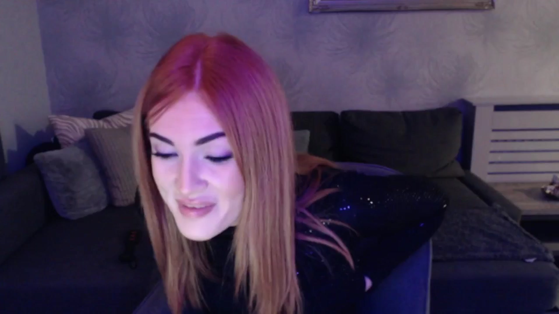Gallery image thumbnail from LolaLaurenx's myfreecams stream on, 01/01/2025, 22:28 image 13 of 20