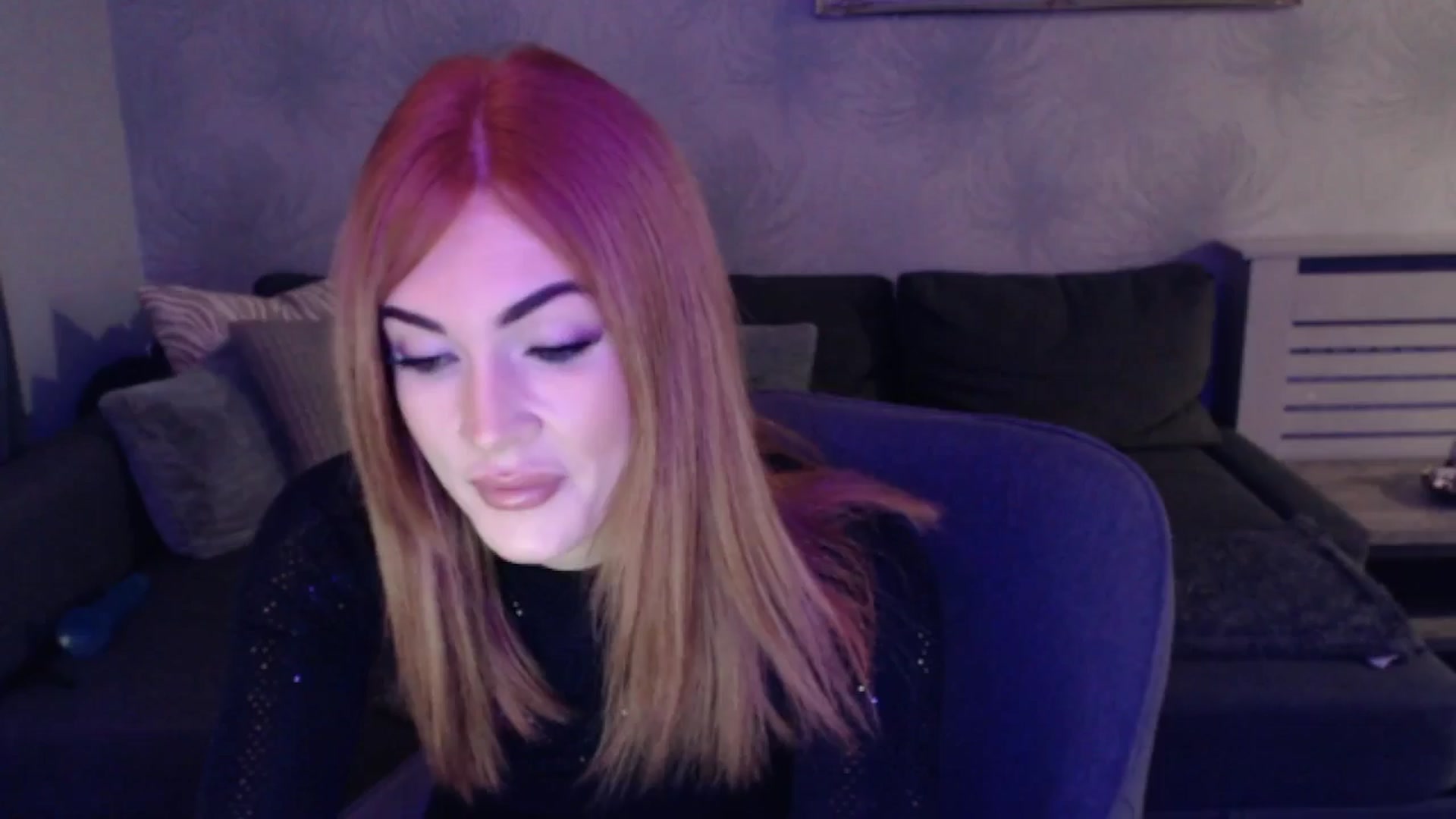 Gallery image thumbnail from LolaLaurenx's myfreecams stream on, 01/01/2025, 22:28 image 15 of 20