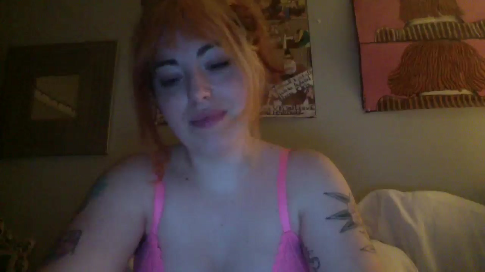 Gallery image thumbnail from LolaManilow's myfreecams stream on, 12/24/2024, 08:49 image 3 of 20