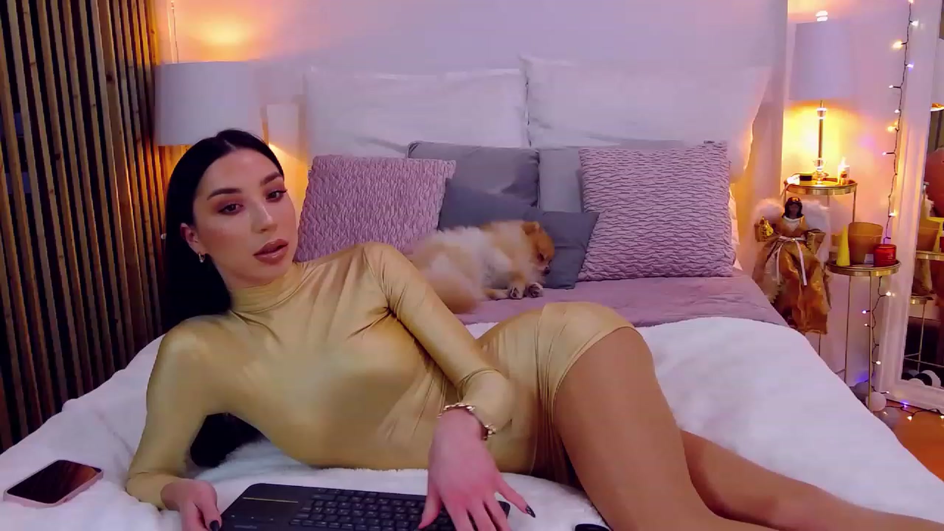 Gallery image thumbnail from LolaNiceAss1's myfreecams stream on, 12/02/2022, 15:25 image 17 of 20