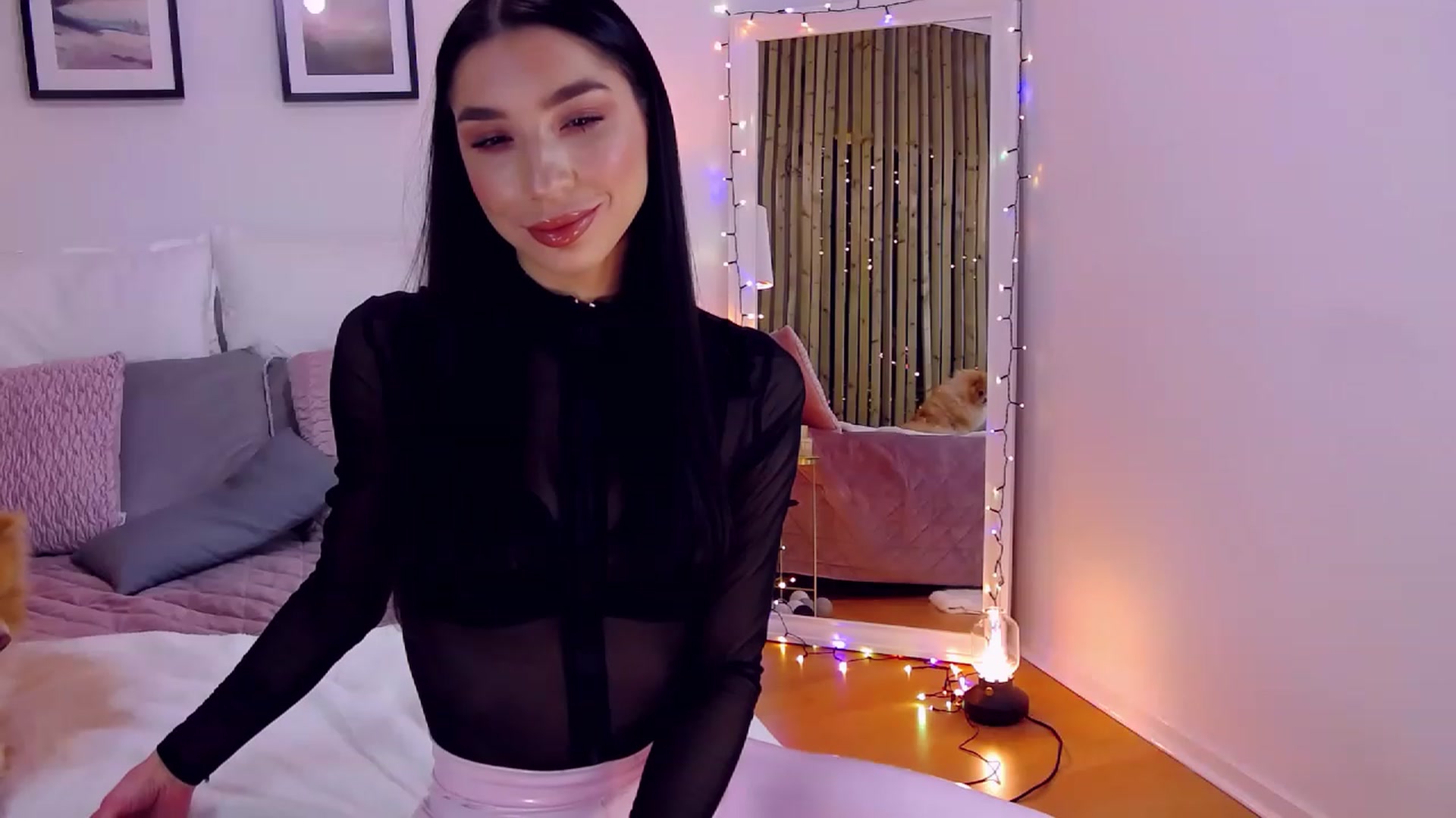 Gallery image thumbnail from LolaNiceAss1's myfreecams stream on, 12/27/2022, 20:01 image 4 of 20