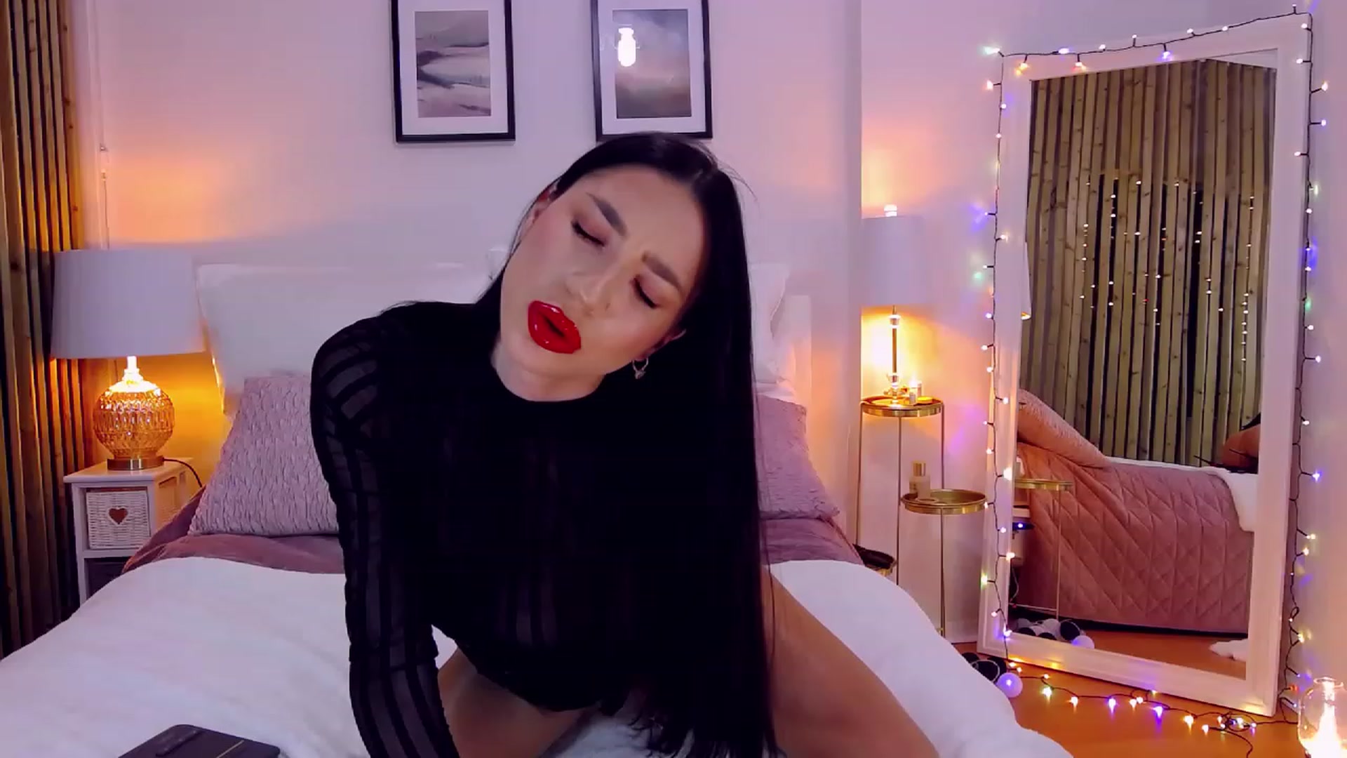 Gallery image thumbnail from LolaNiceAss1's myfreecams stream on, 01/13/2023, 19:41 image 18 of 20