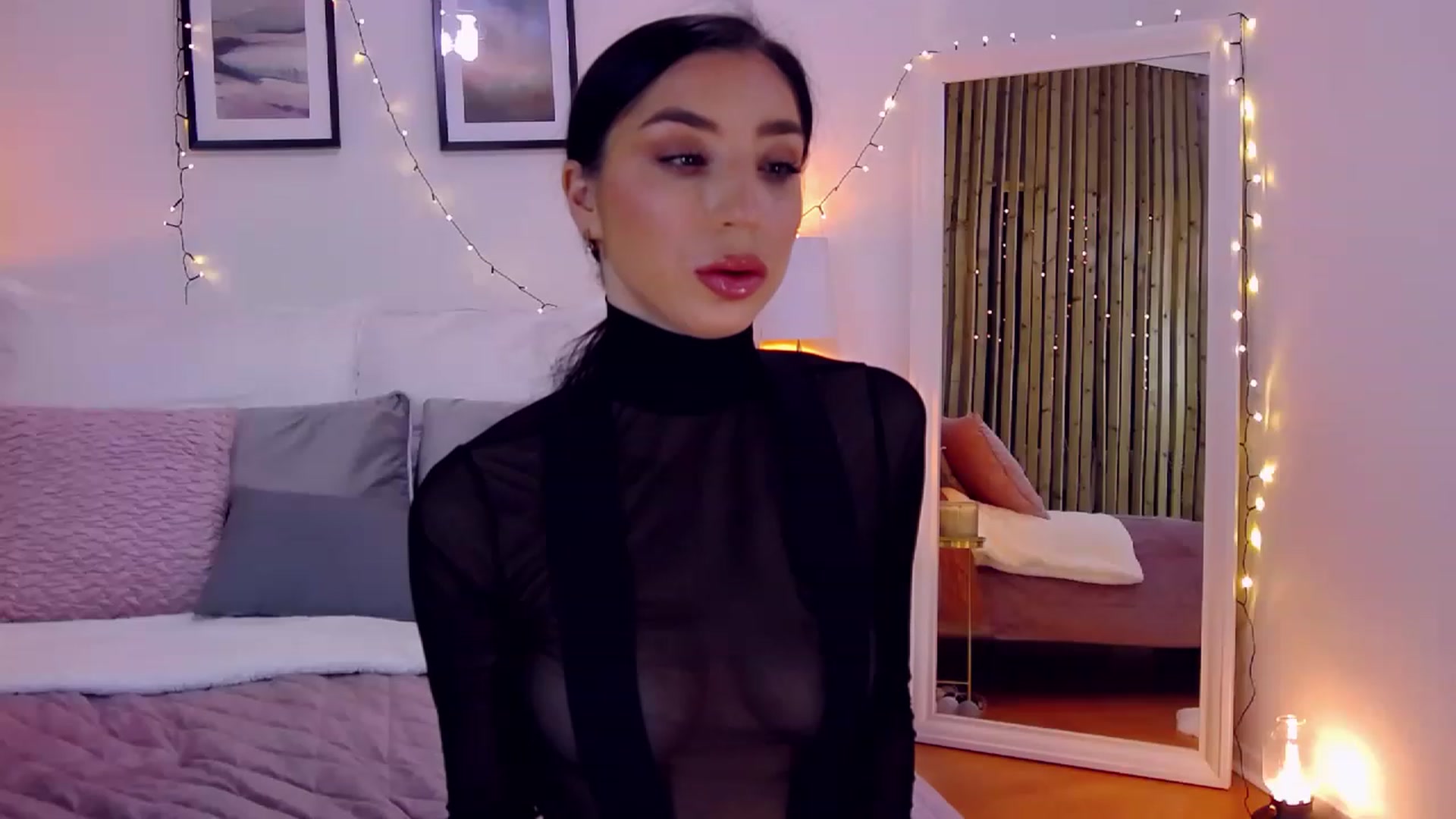 Gallery image thumbnail from LolaNiceAss1's myfreecams stream on, 01/29/2023, 17:38 image 16 of 20