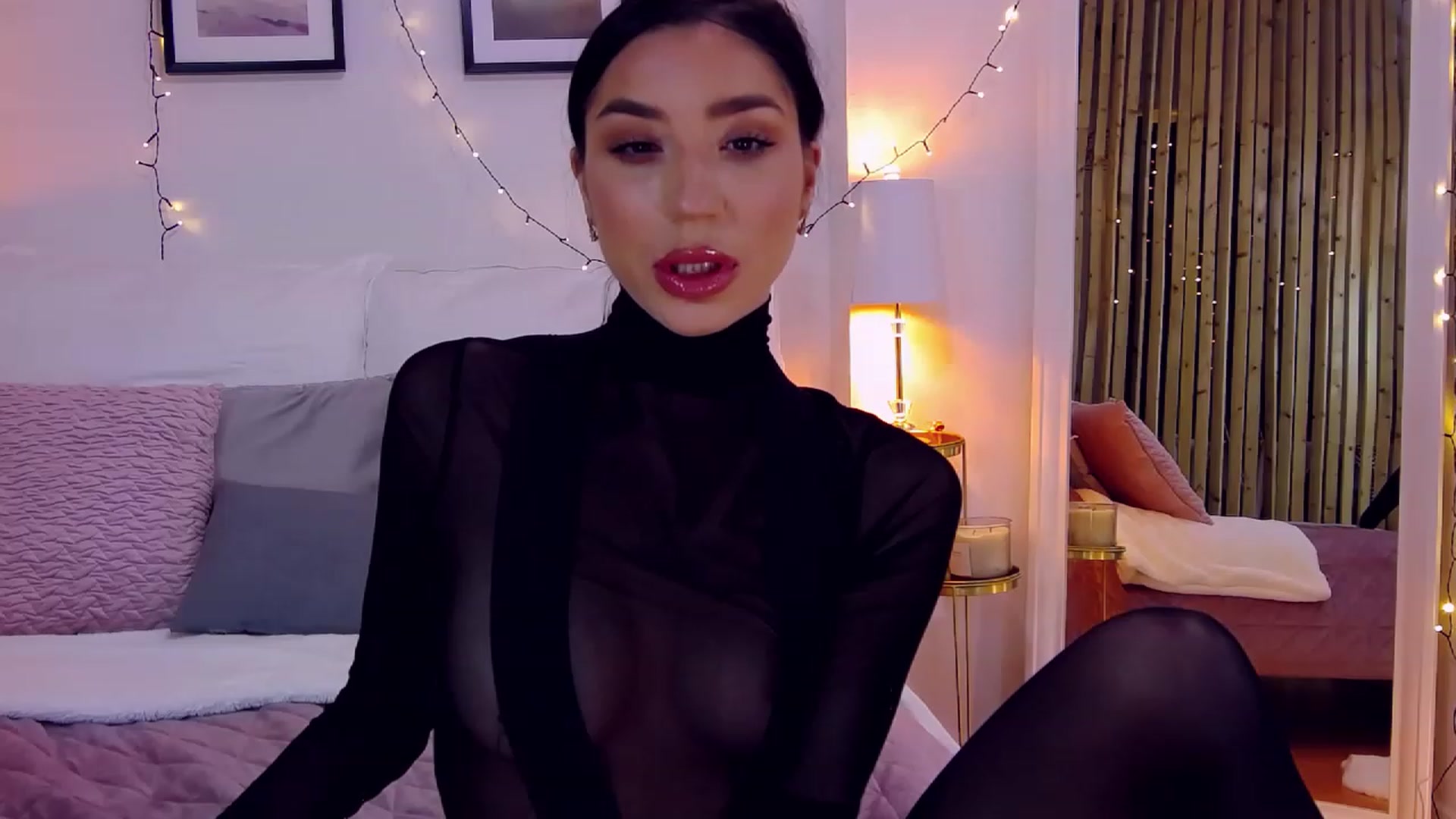 Gallery image thumbnail from LolaNiceAss1's myfreecams stream on, 01/29/2023, 19:00 image 2 of 20